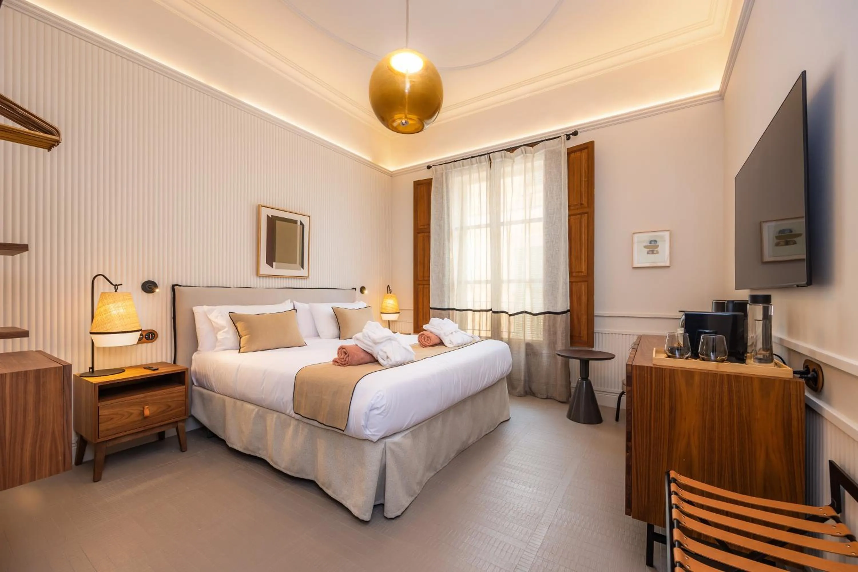 Bedroom, Bed in Juz de Yartan Art Hotel - Adults Only