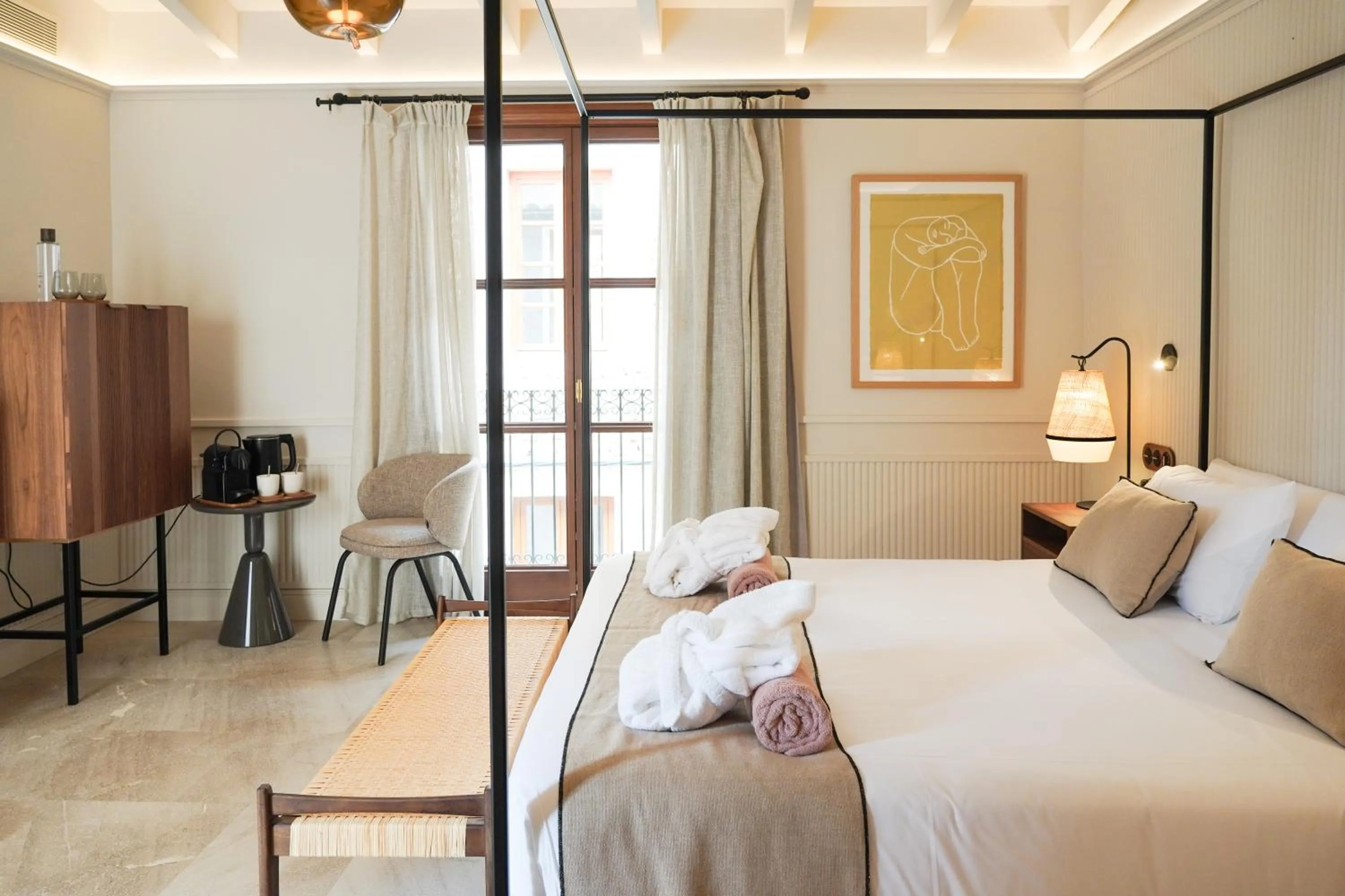 Bedroom, Bed in Juz de Yartan Art Hotel - Adults Only