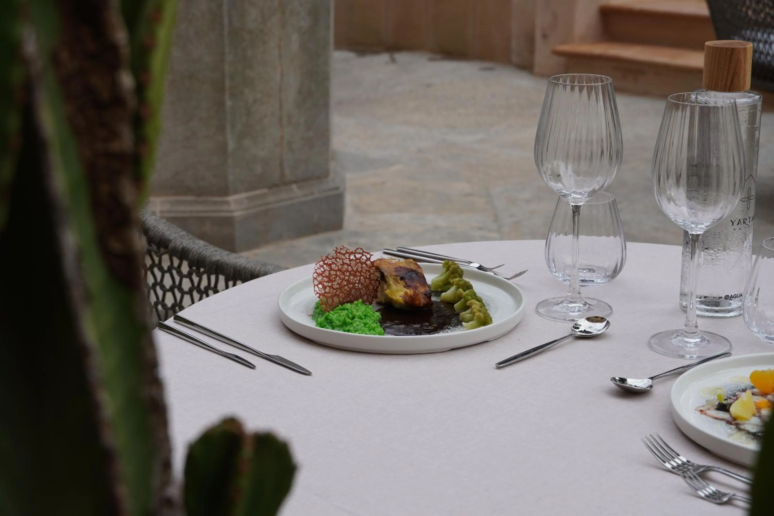 Restaurant/places to eat in Juz de Yartan Art Hotel - Adults Only