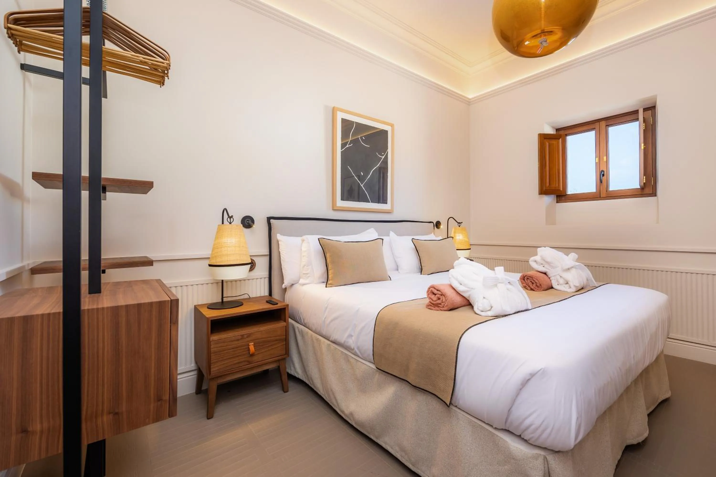 Bedroom, Bed in Juz de Yartan Art Hotel - Adults Only