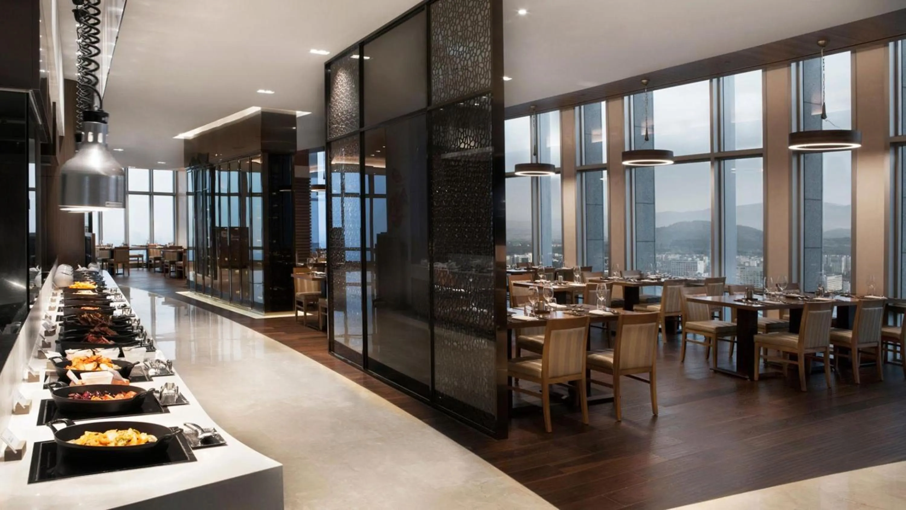 Restaurant/places to eat in LOTTE CITY HOTEL Jeju Airport