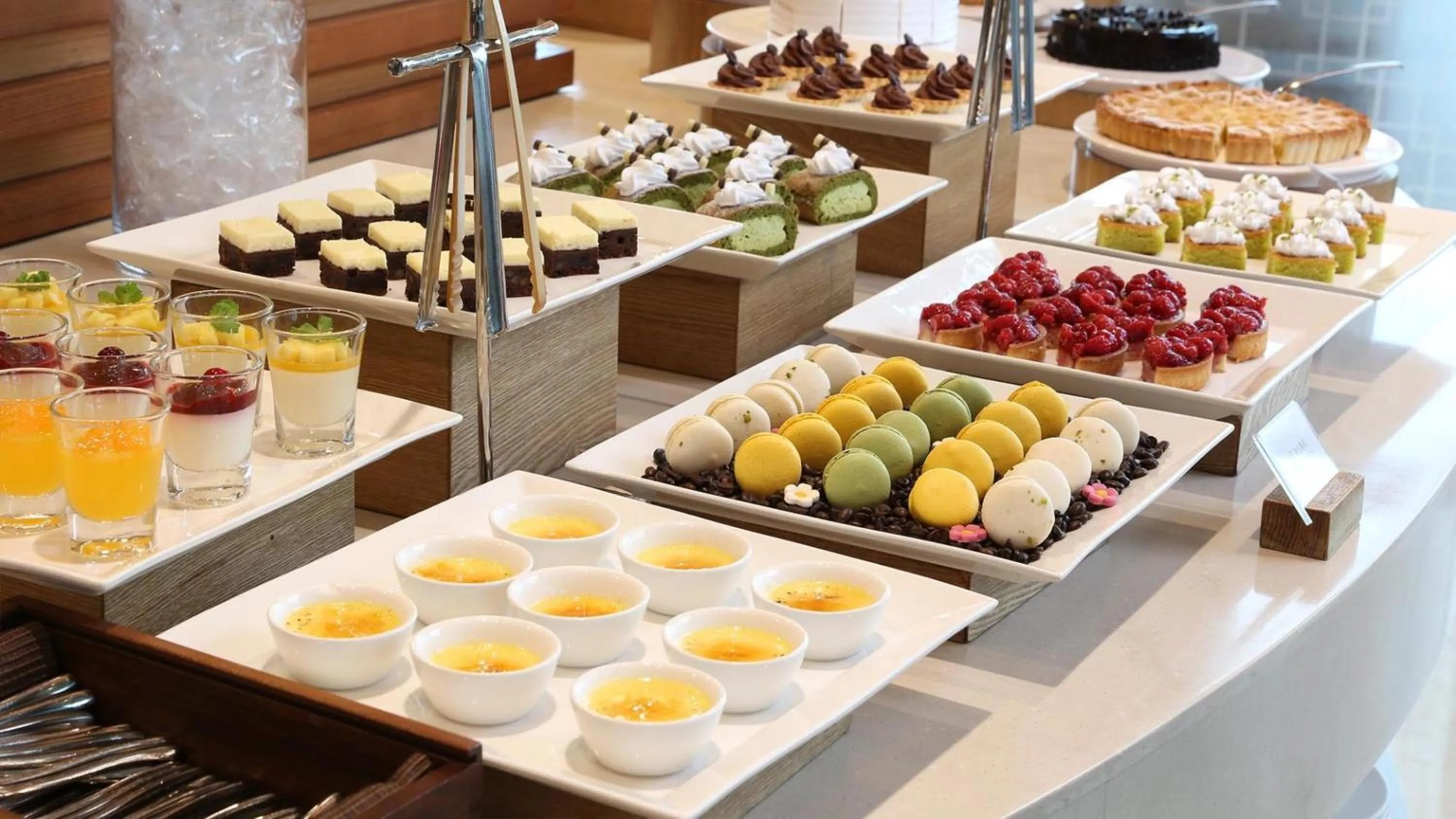 Buffet breakfast in LOTTE CITY HOTEL Jeju Airport