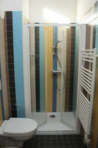 Shower in Residenze Di La' Dal Fiume