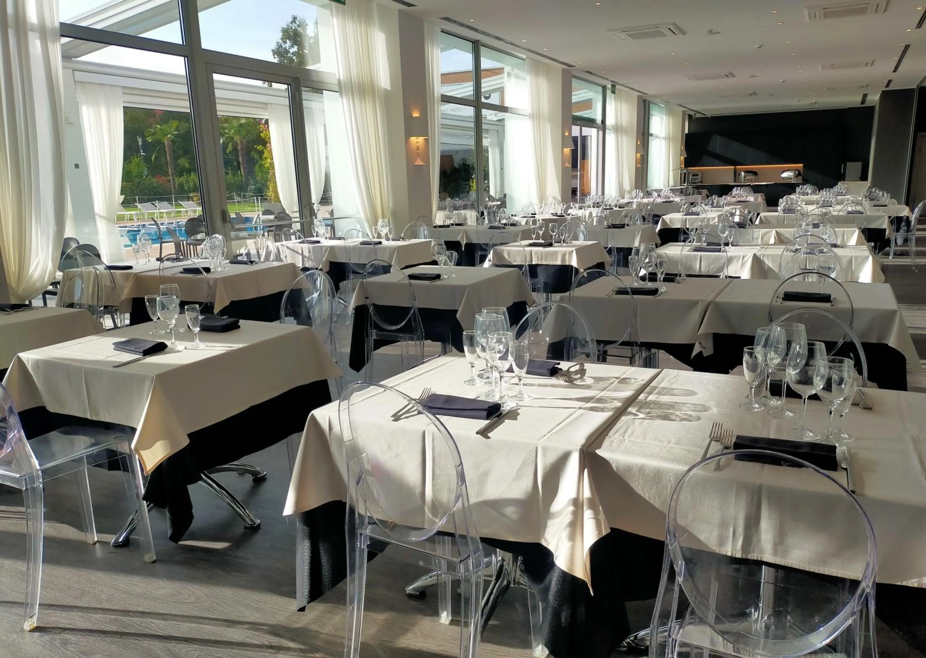 Restaurant/places to eat in The Sydney Hotel