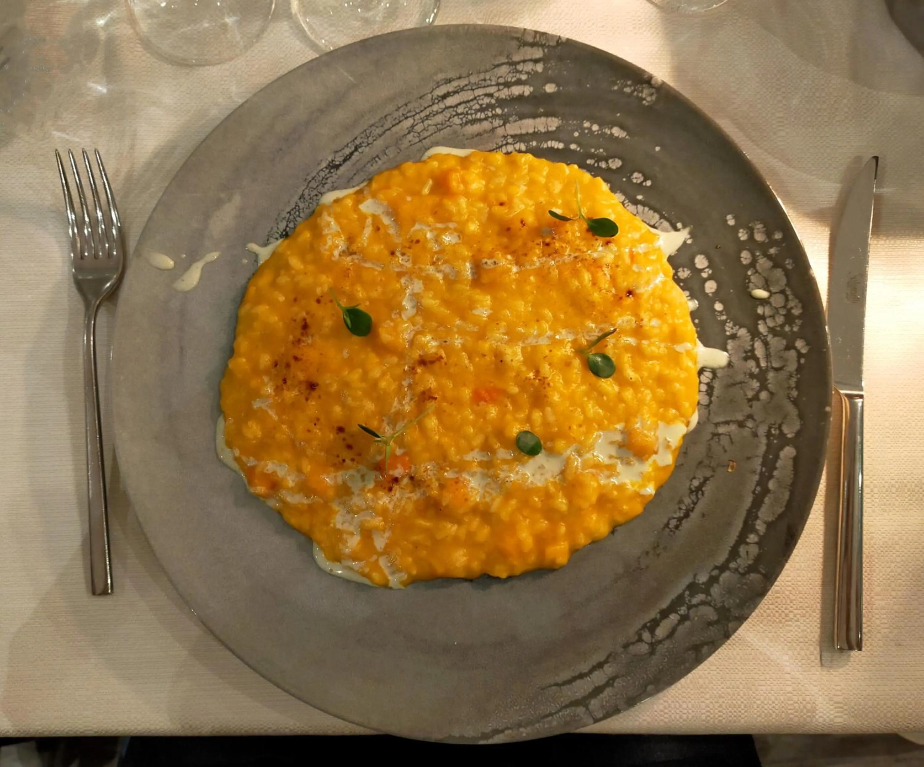 Restaurant/places to eat in The Sydney Hotel