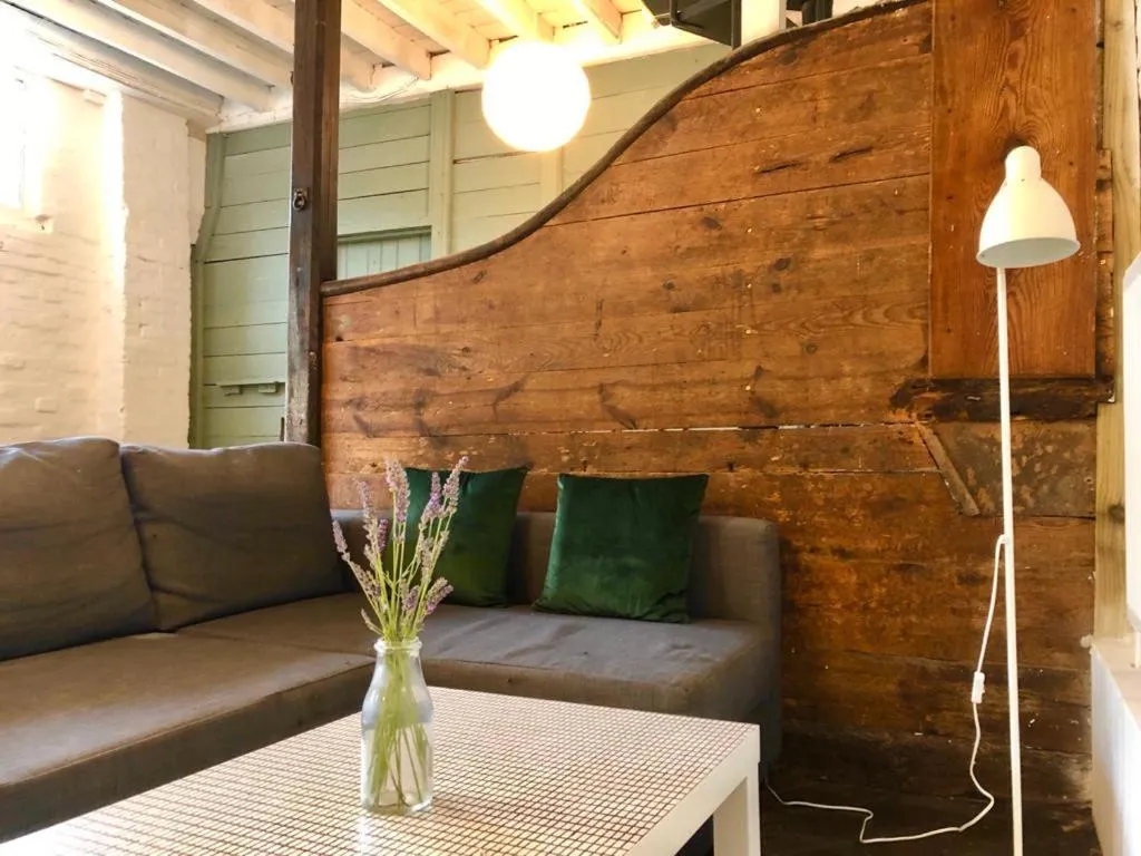Manor House Mews - rustic Stable Conversion