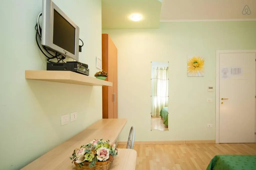 Decorative detail in Villa De Angelis