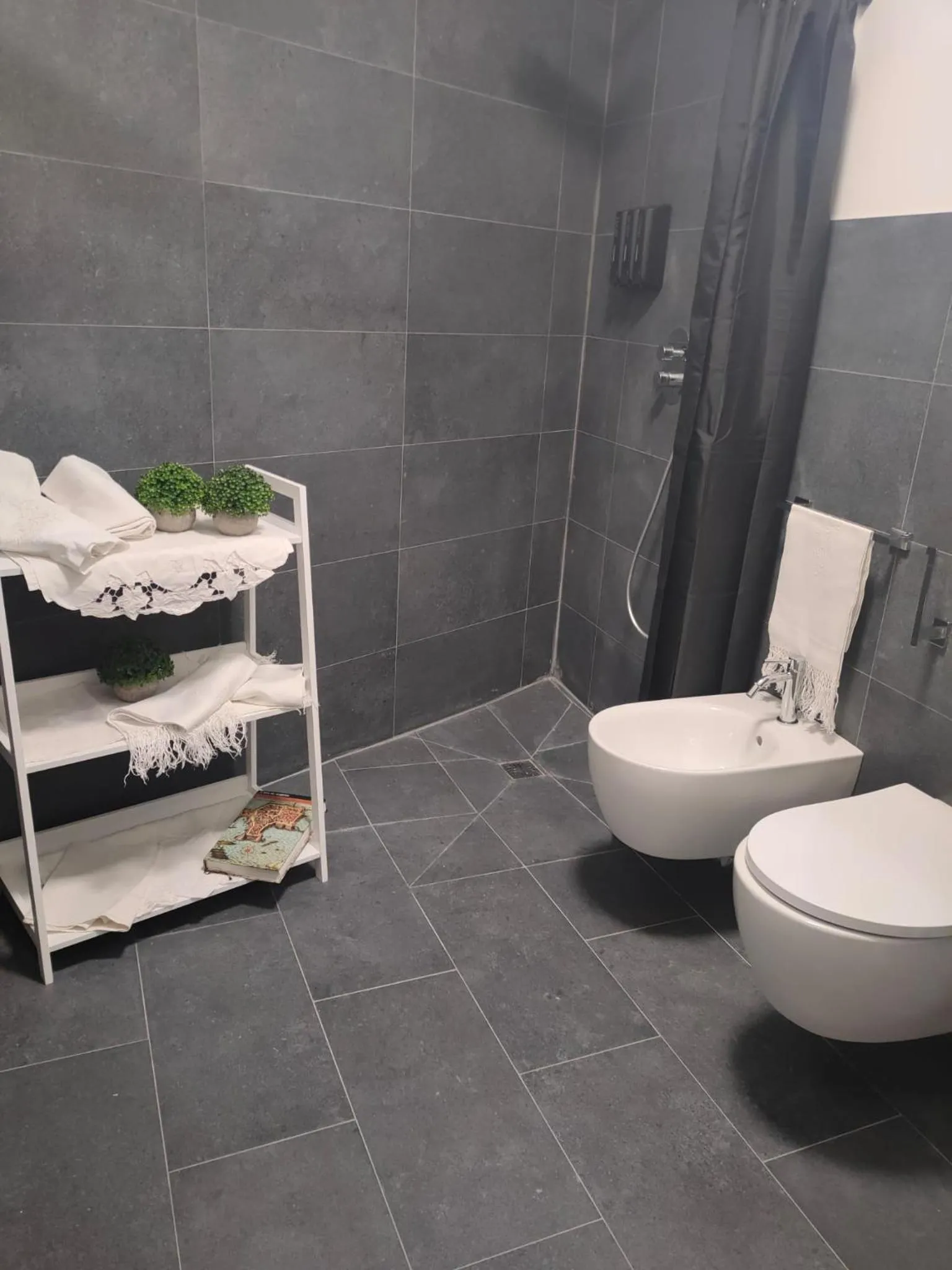 Cave Bianche Apartments