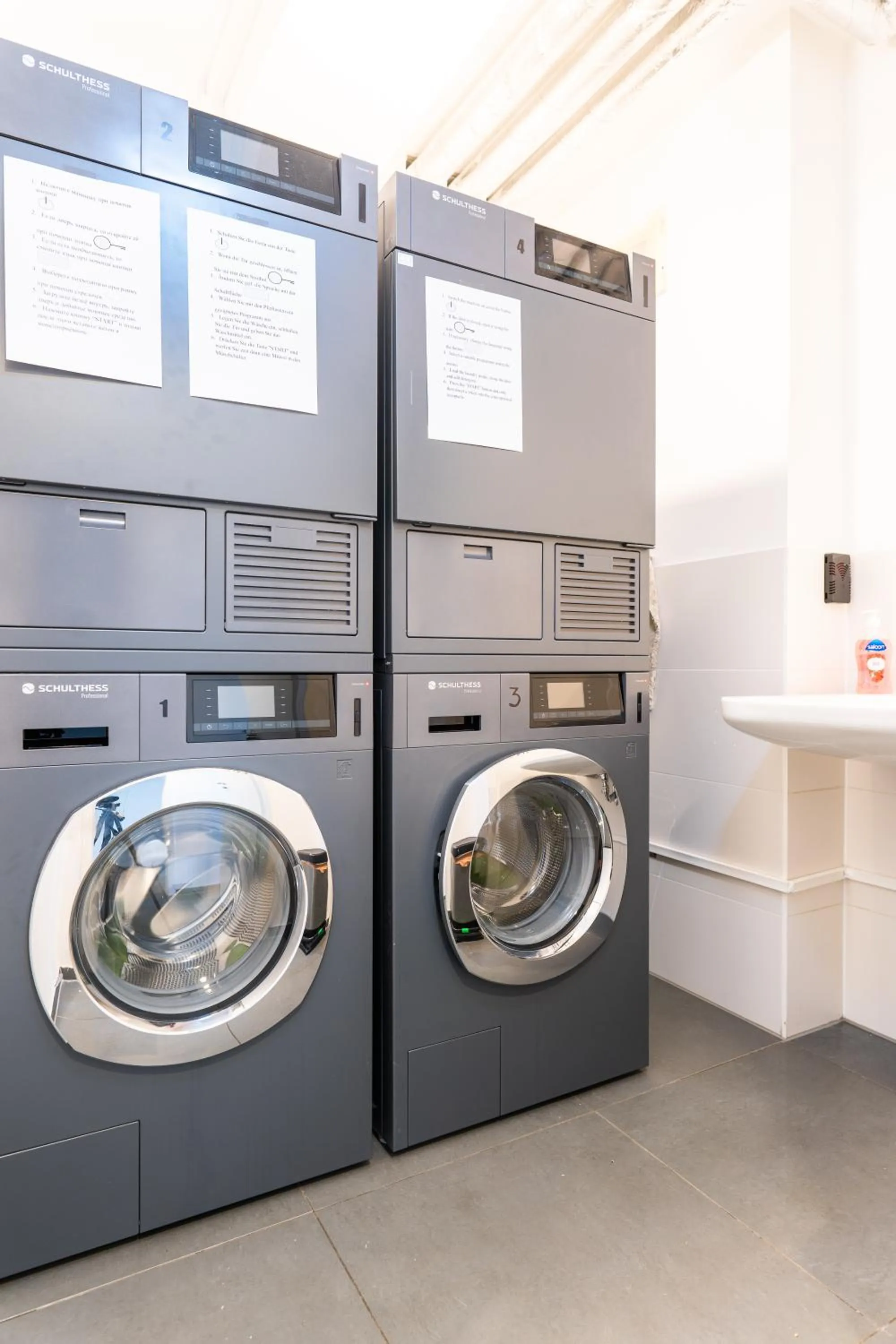 laundry in Hotel Triester