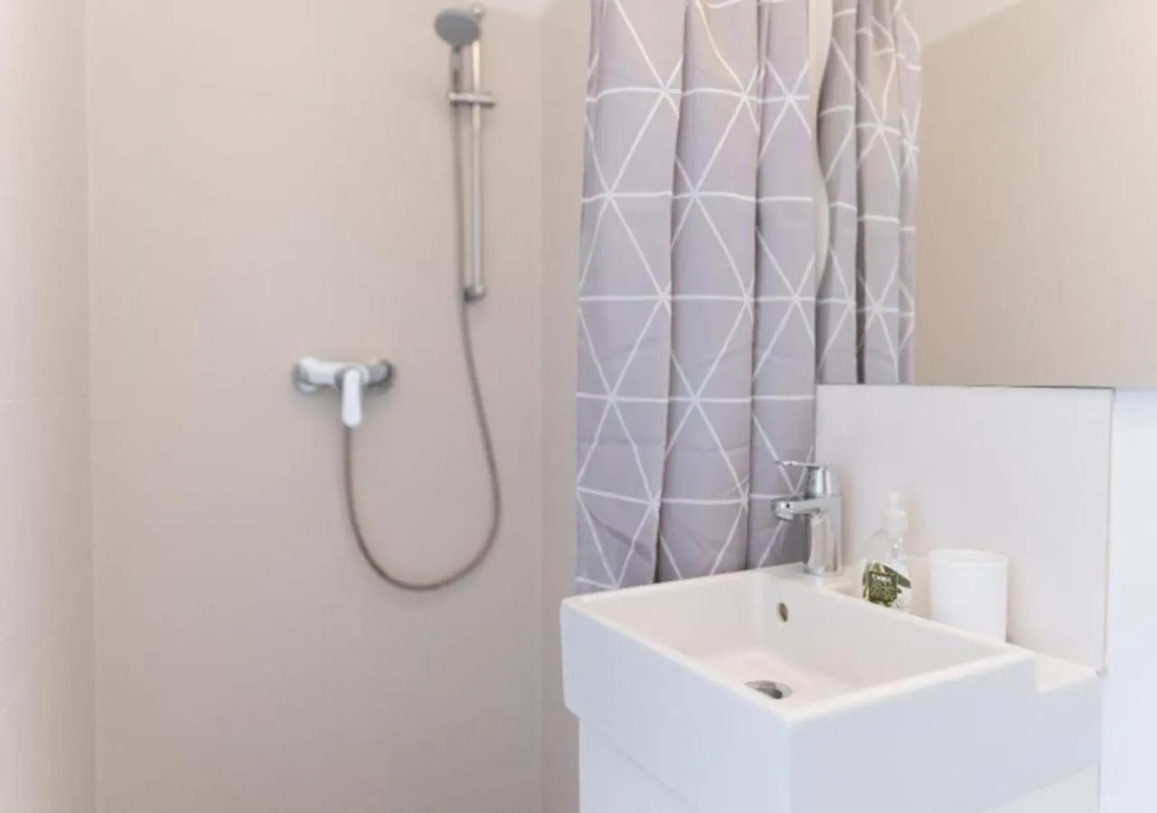 Shower in Hotel Triester