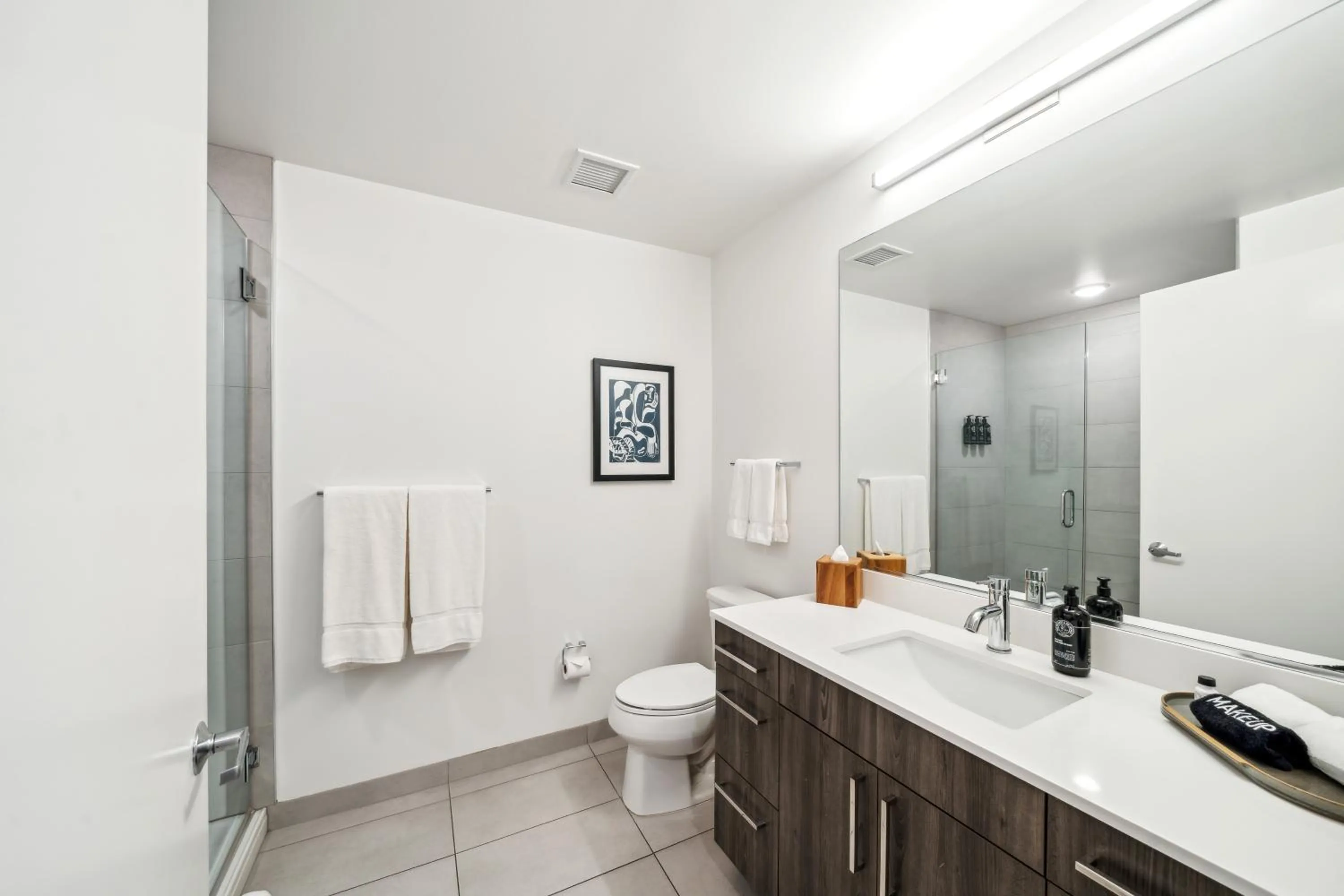 Bathroom in Sentral Michigan Avenue