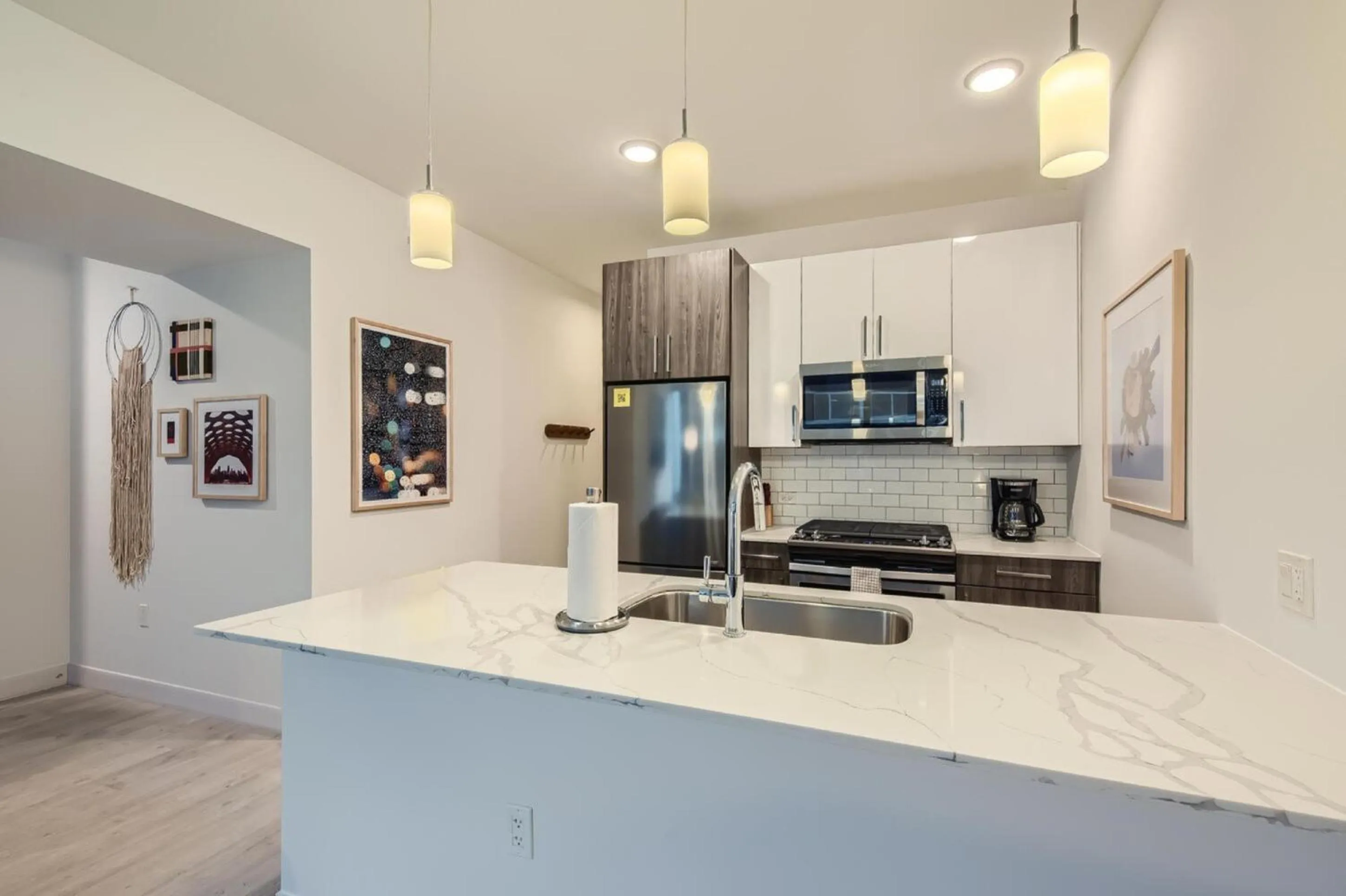 kitchen in Sentral Michigan Avenue