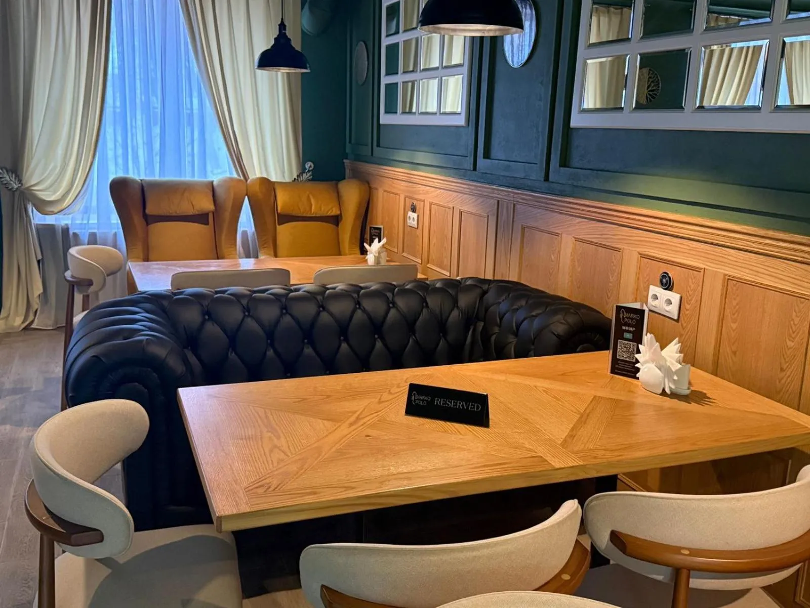 Lounge or bar in Marko Polo Hotel