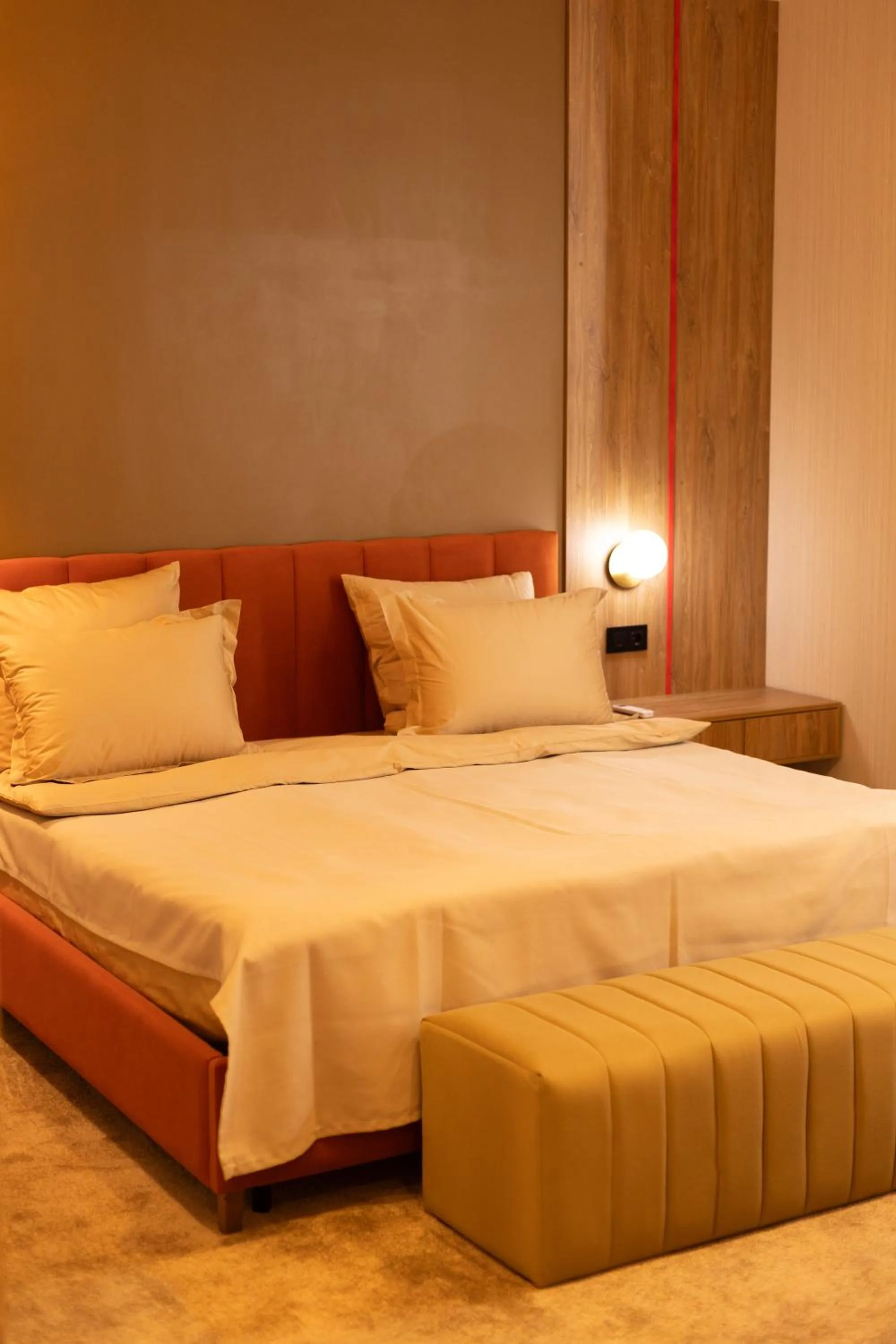 Bedroom, Bed in Marko Polo Hotel