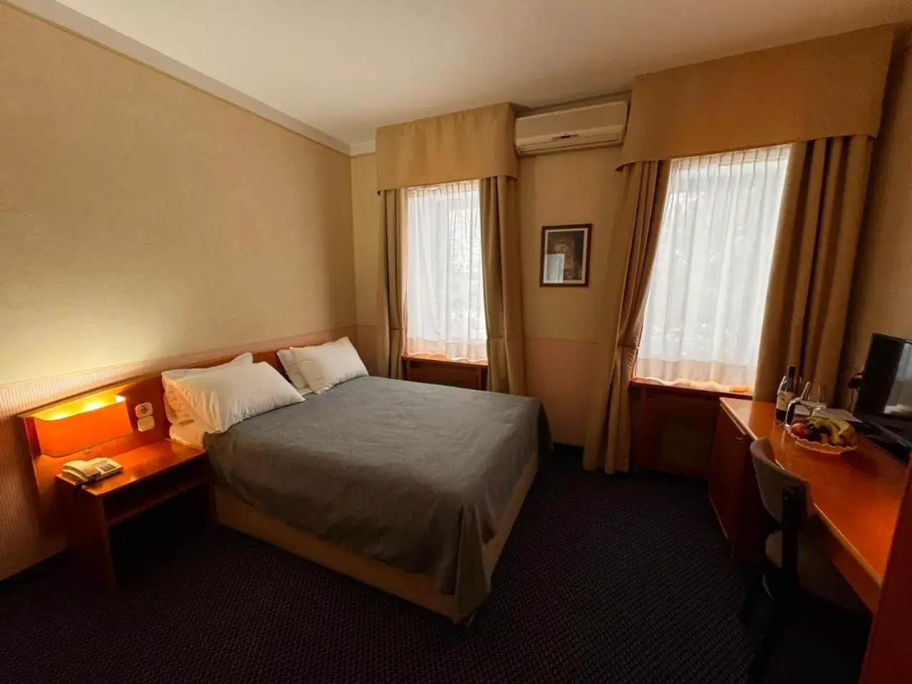 Superior Double Room in Marko Polo Hotel Superior Double Room in Marko Polo Hotel