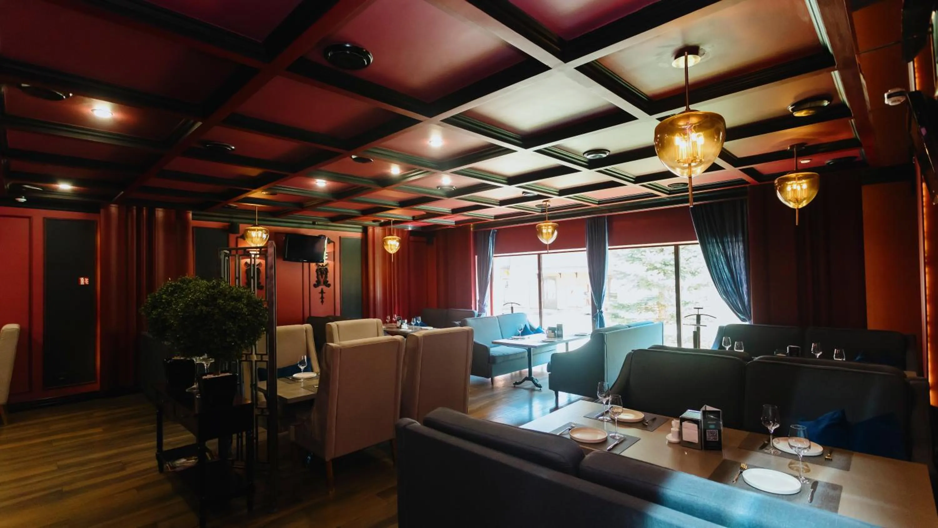 Lounge or bar in Marko Polo Hotel