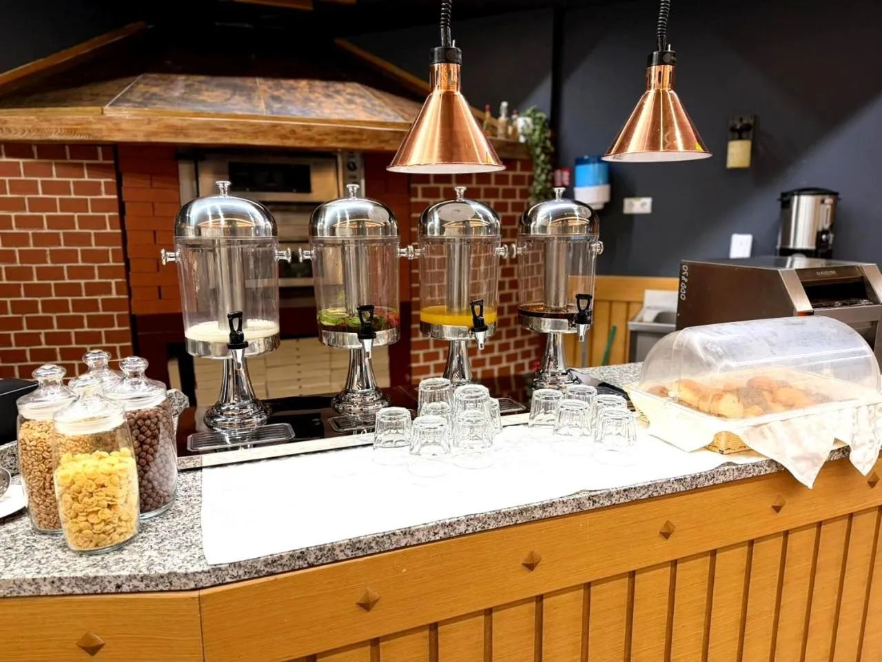 Breakfast in Marko Polo Hotel