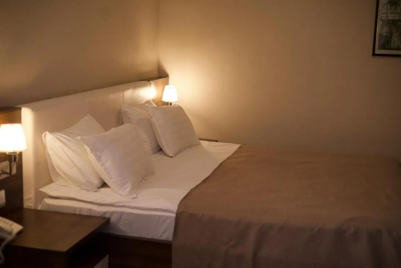 Bedroom, Bed in Marko Polo Hotel