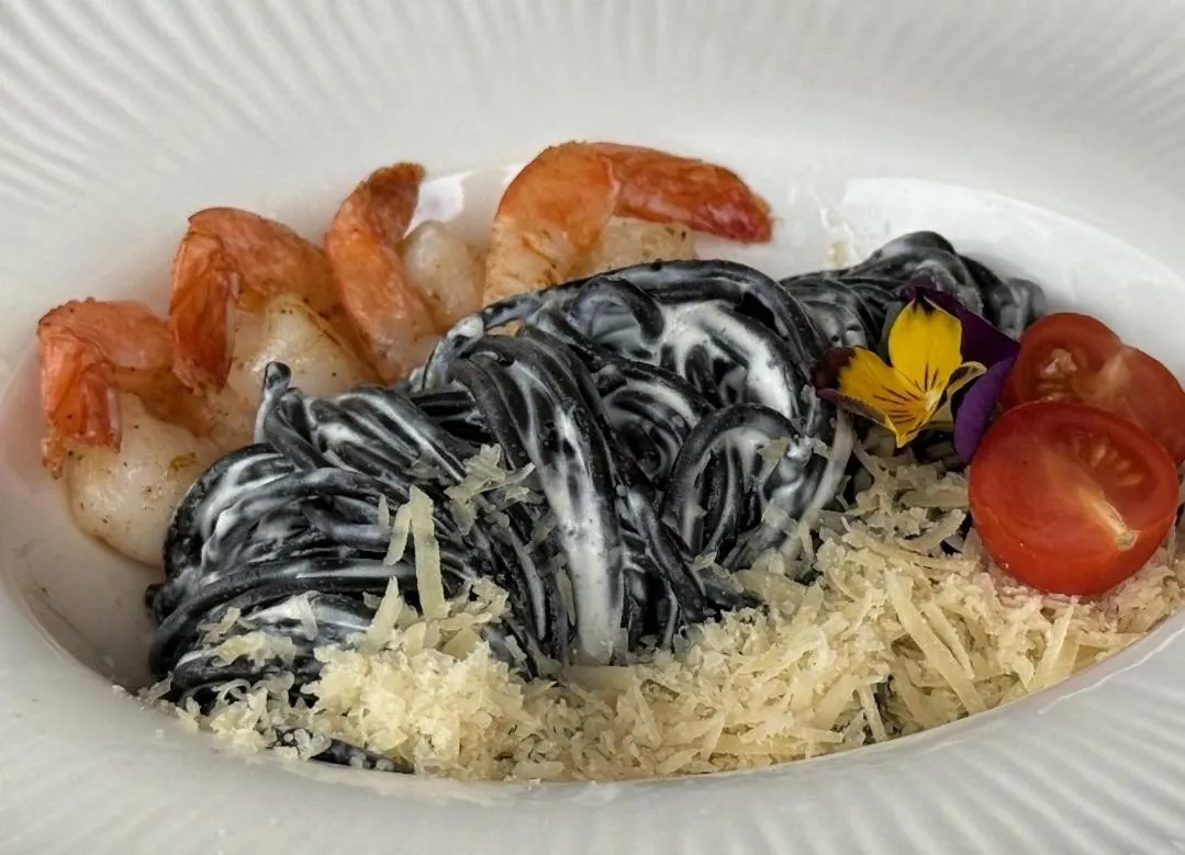 Restaurant/places to eat in Mountain Krystal