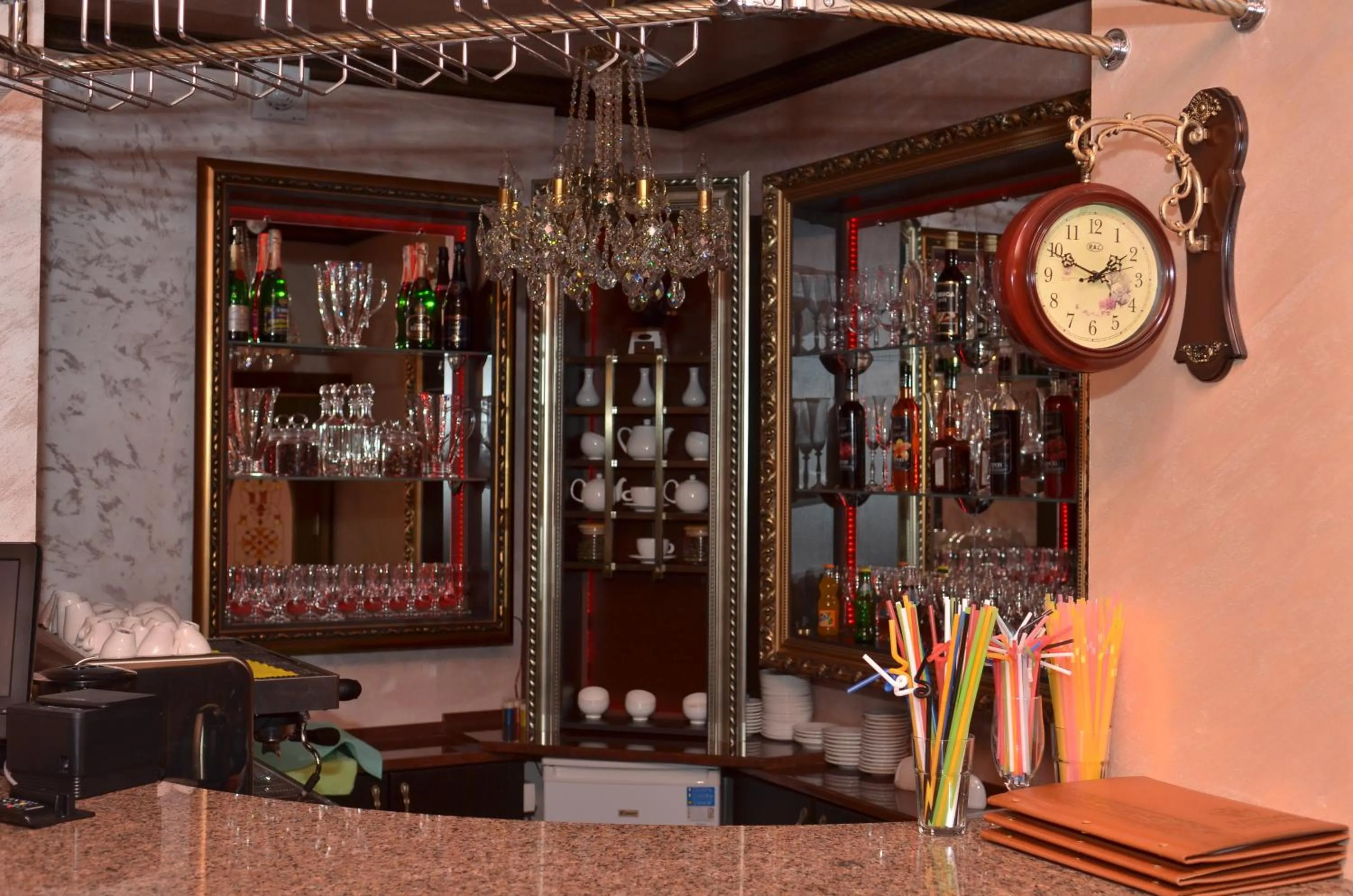 Lounge or bar in Mountain Krystal