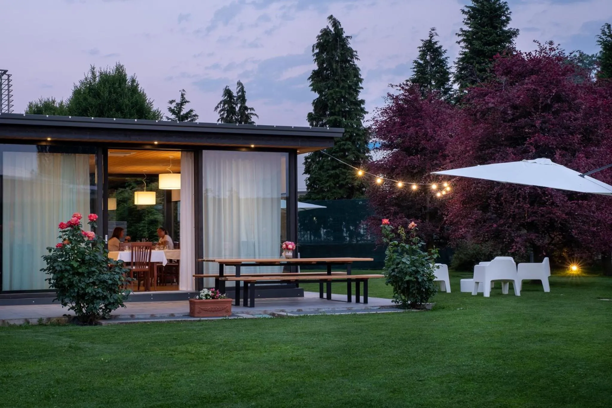 Draconerium Hotel