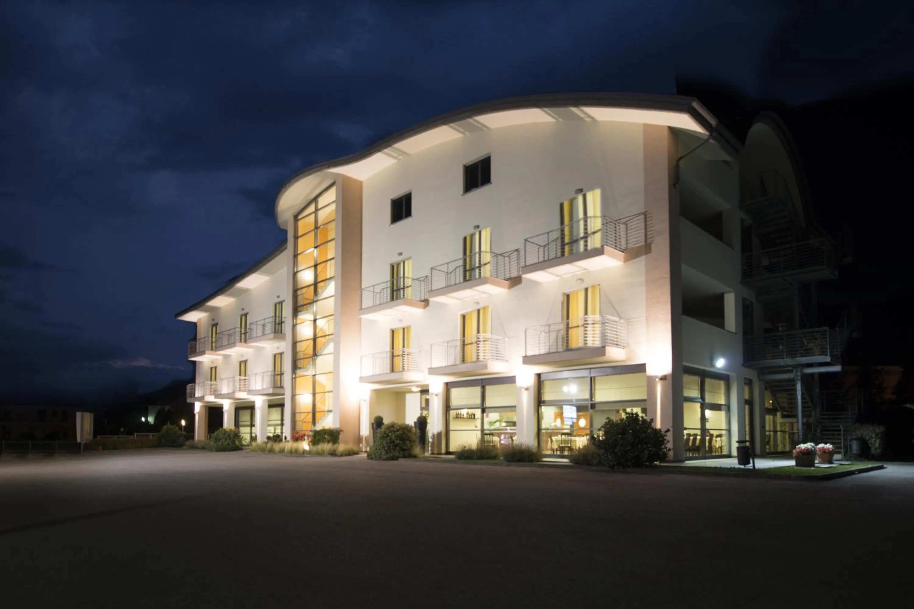 Property building in Draconerium Hotel