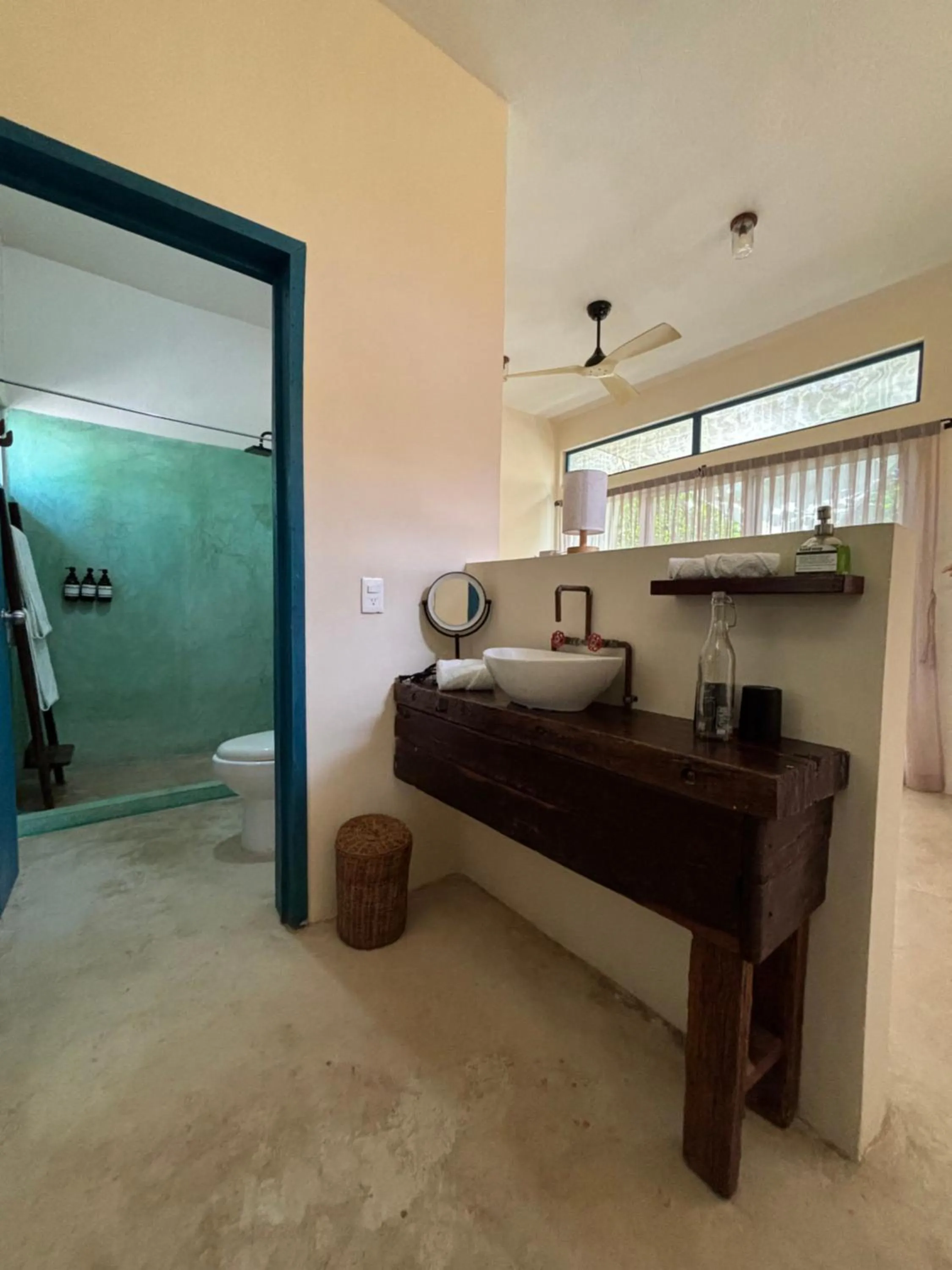 Bathroom in Casa Mia El Cuyo Eco Beach Boutique Hotel