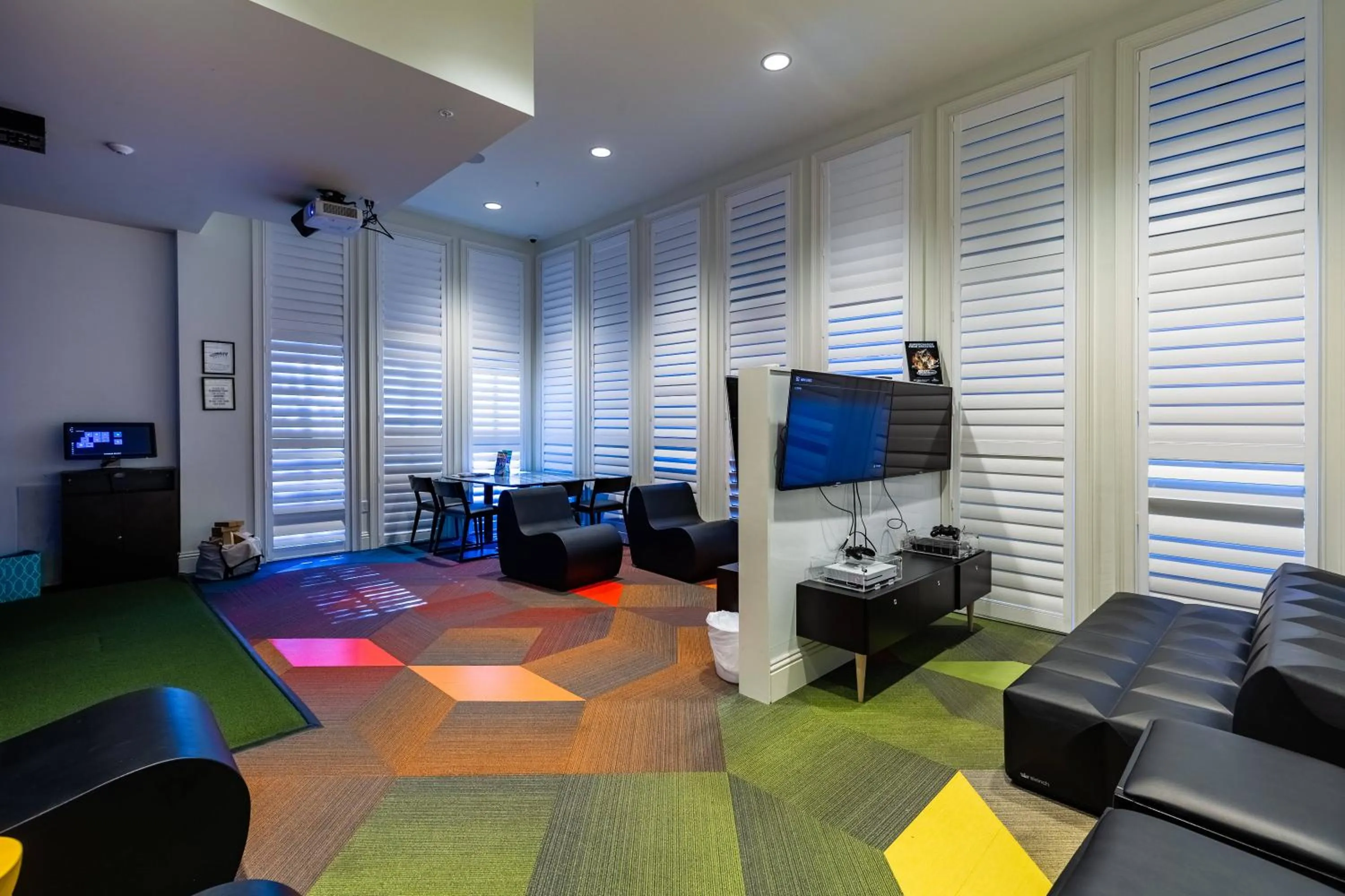 Game Room in 9 Bedroom- 6,5 Bathroom Solara Resort 9024 Sr