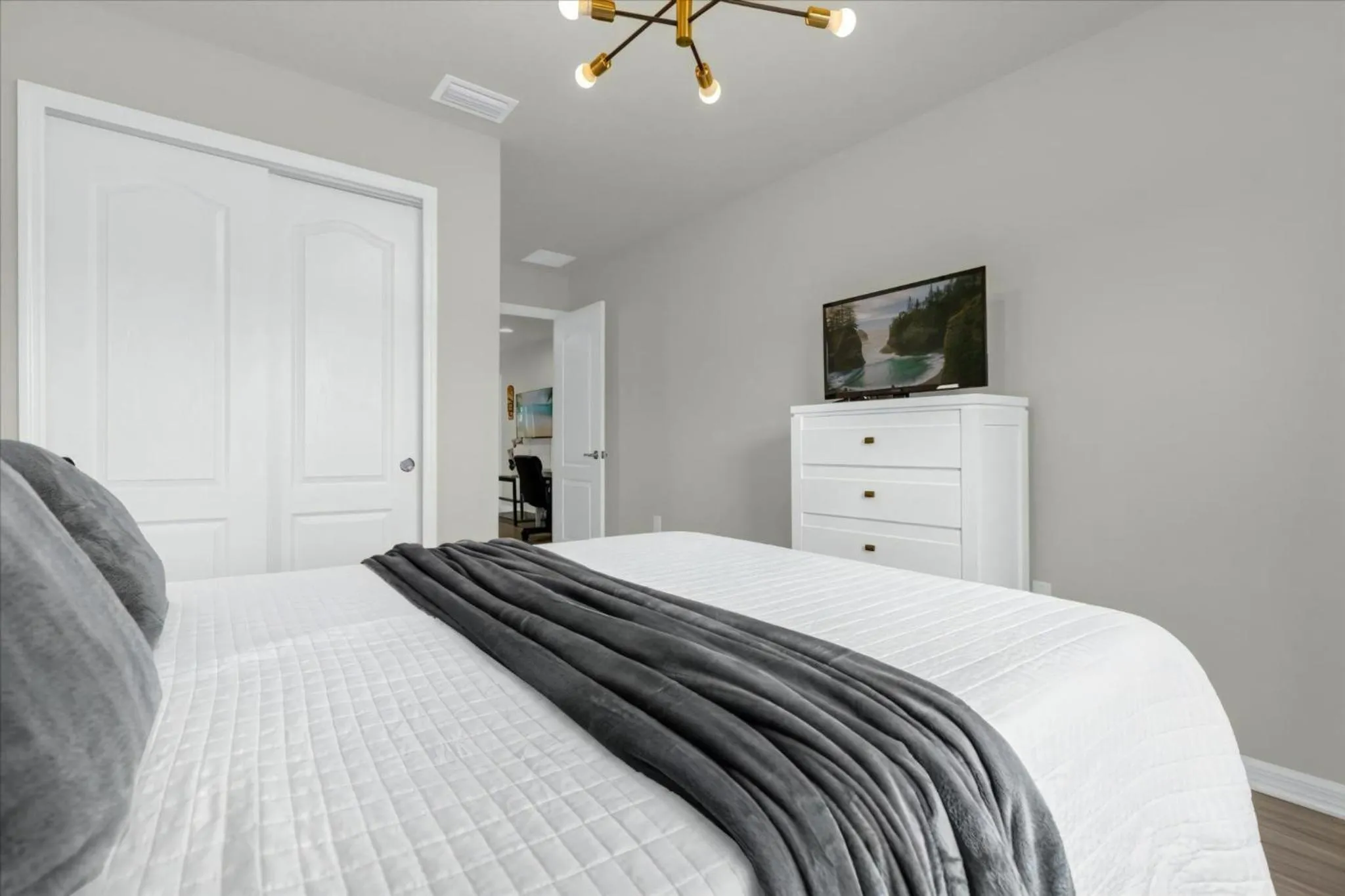 Property building, Bed in 5 Bedroom45 Bathroom Windsor At Ws 1998 Md