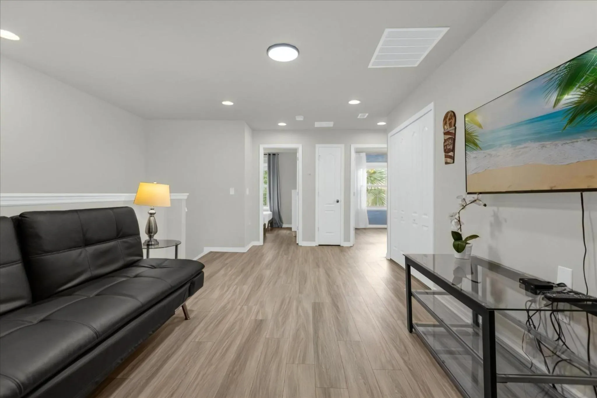 Property building in 5 Bedroom45 Bathroom Windsor At Ws 1998 Md