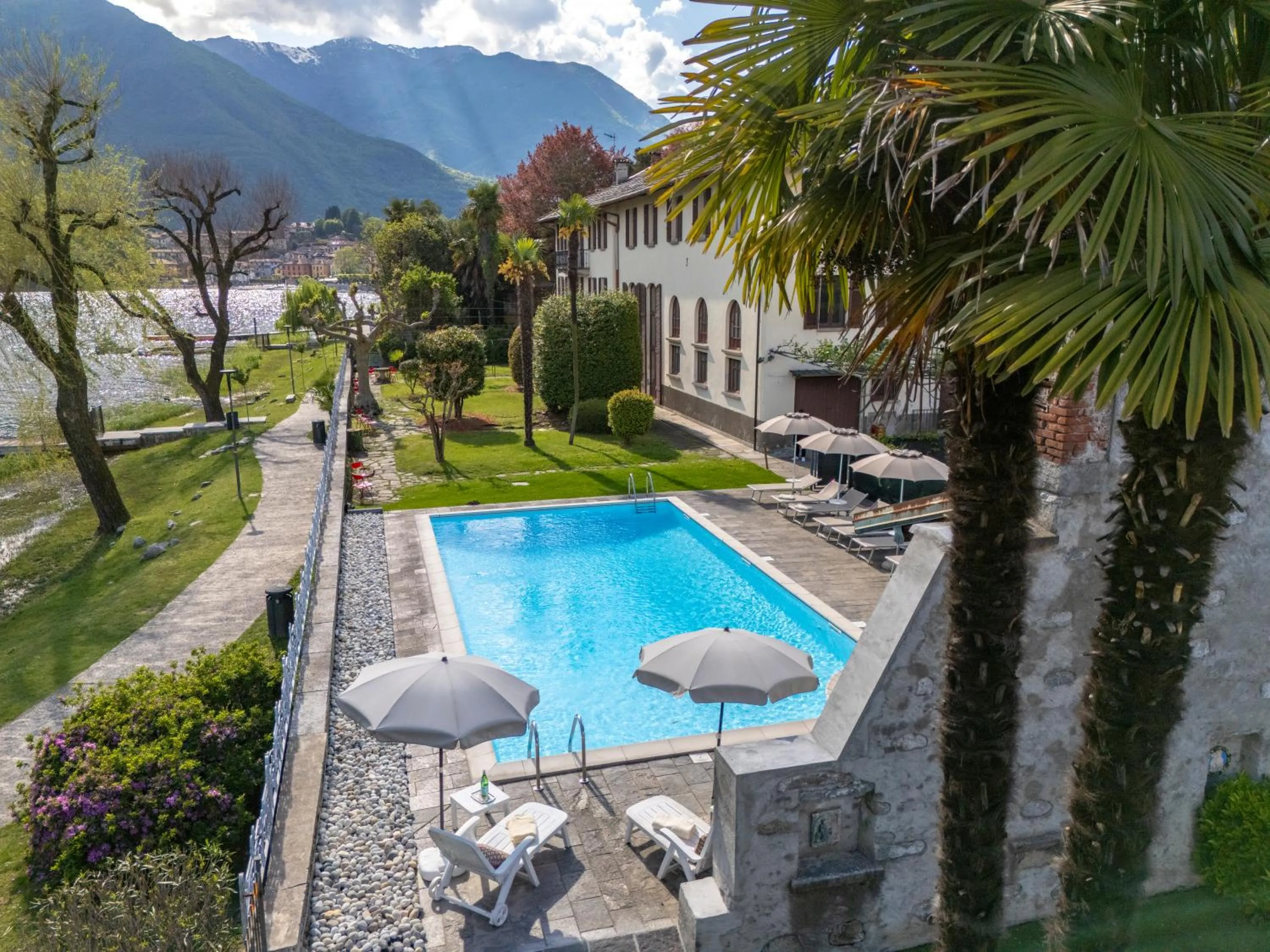 Swimming pool in Hotel Ristorante La Quartina