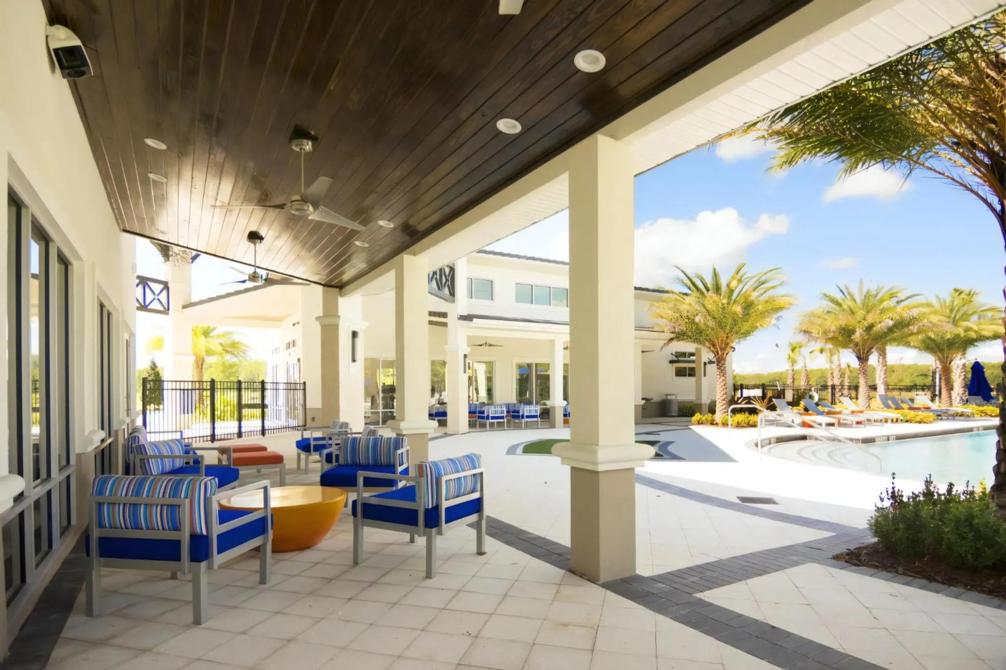 Property building in 5 Bedrooms 5 Bathrooms Sonoma 3891 Oa