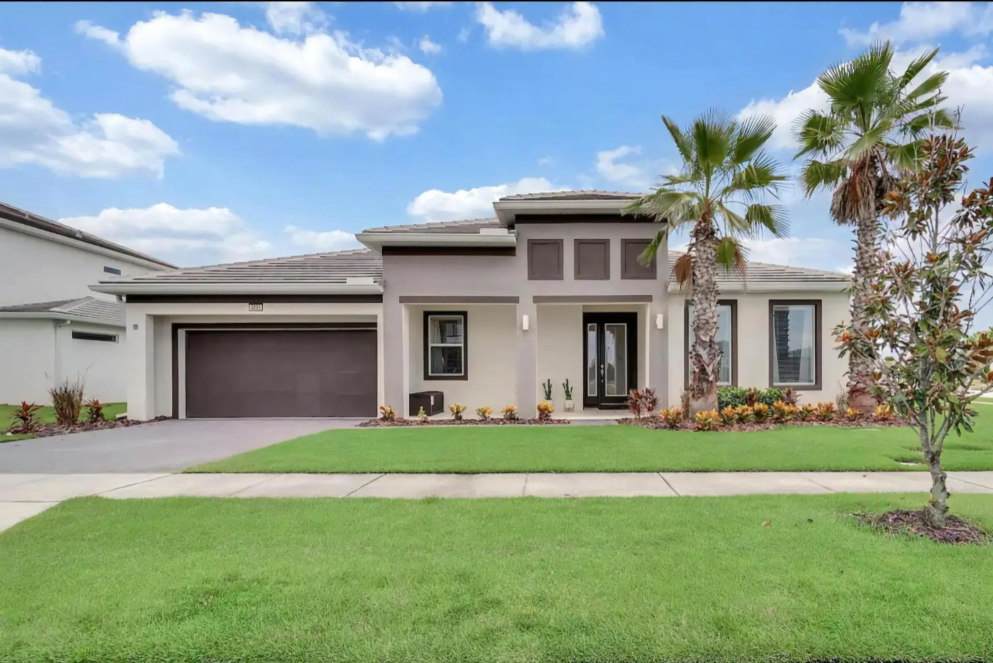 Property building in 5 Bedrooms 5 Bathrooms Sonoma 3891 Oa