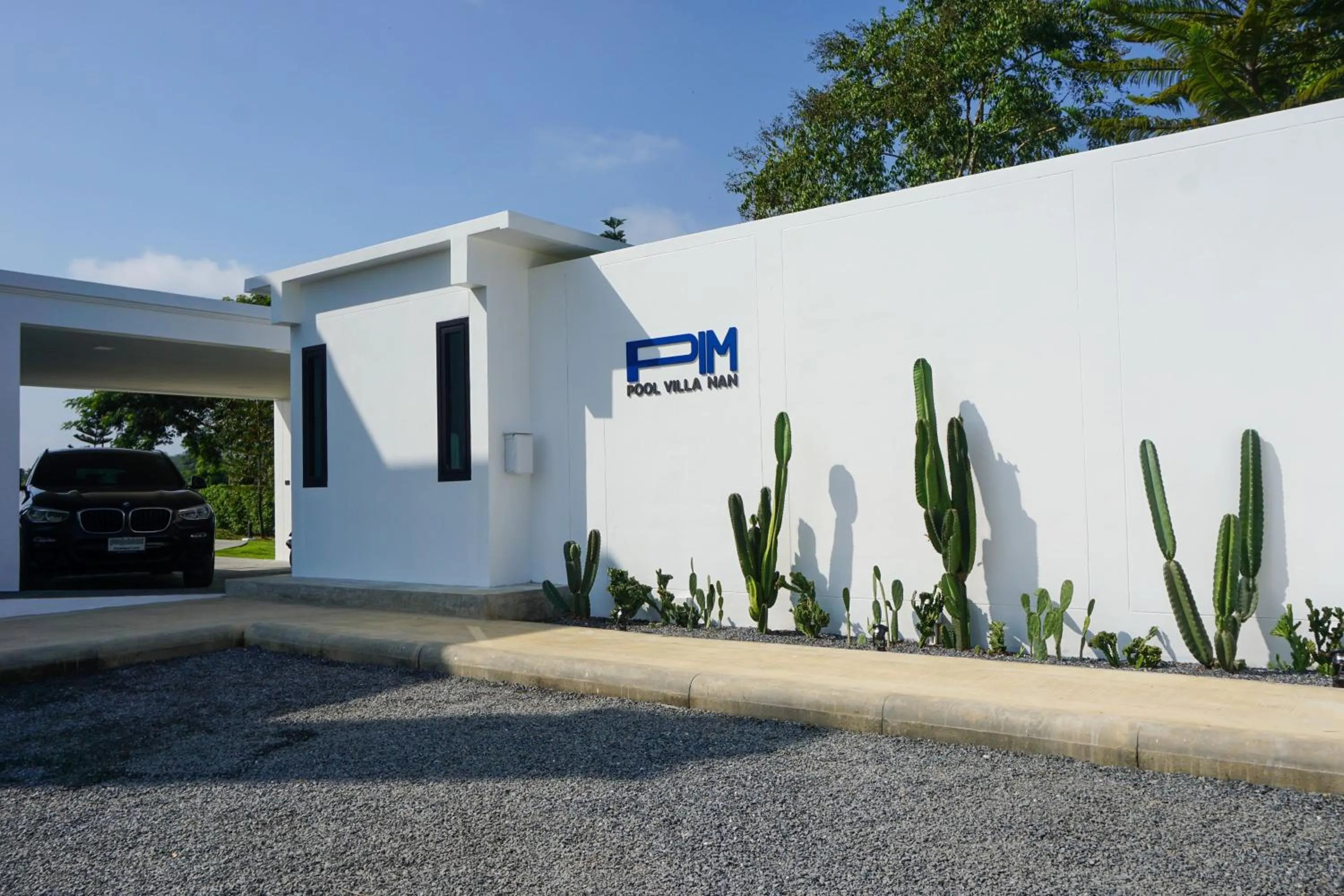 BBQ facilities in Pim Pool Villa Nan