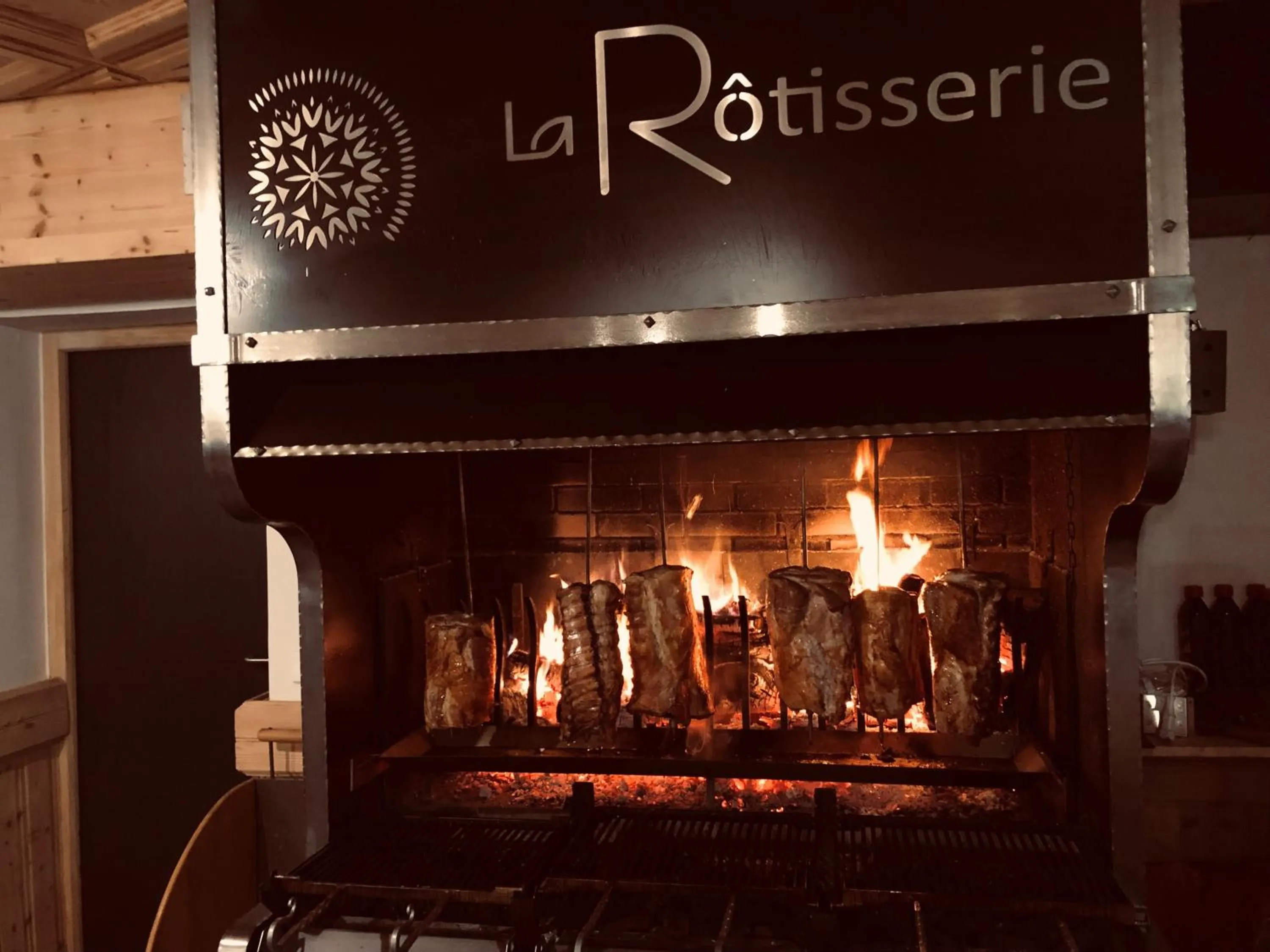 Restaurant/places to eat in Terra-Beka Lodge