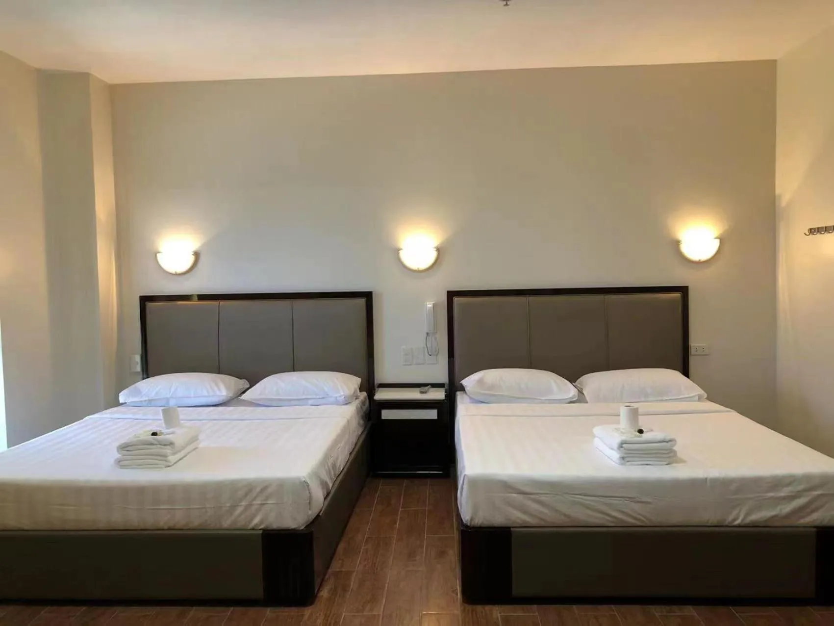 Bed in Meaco Royal Hotel- Aparri