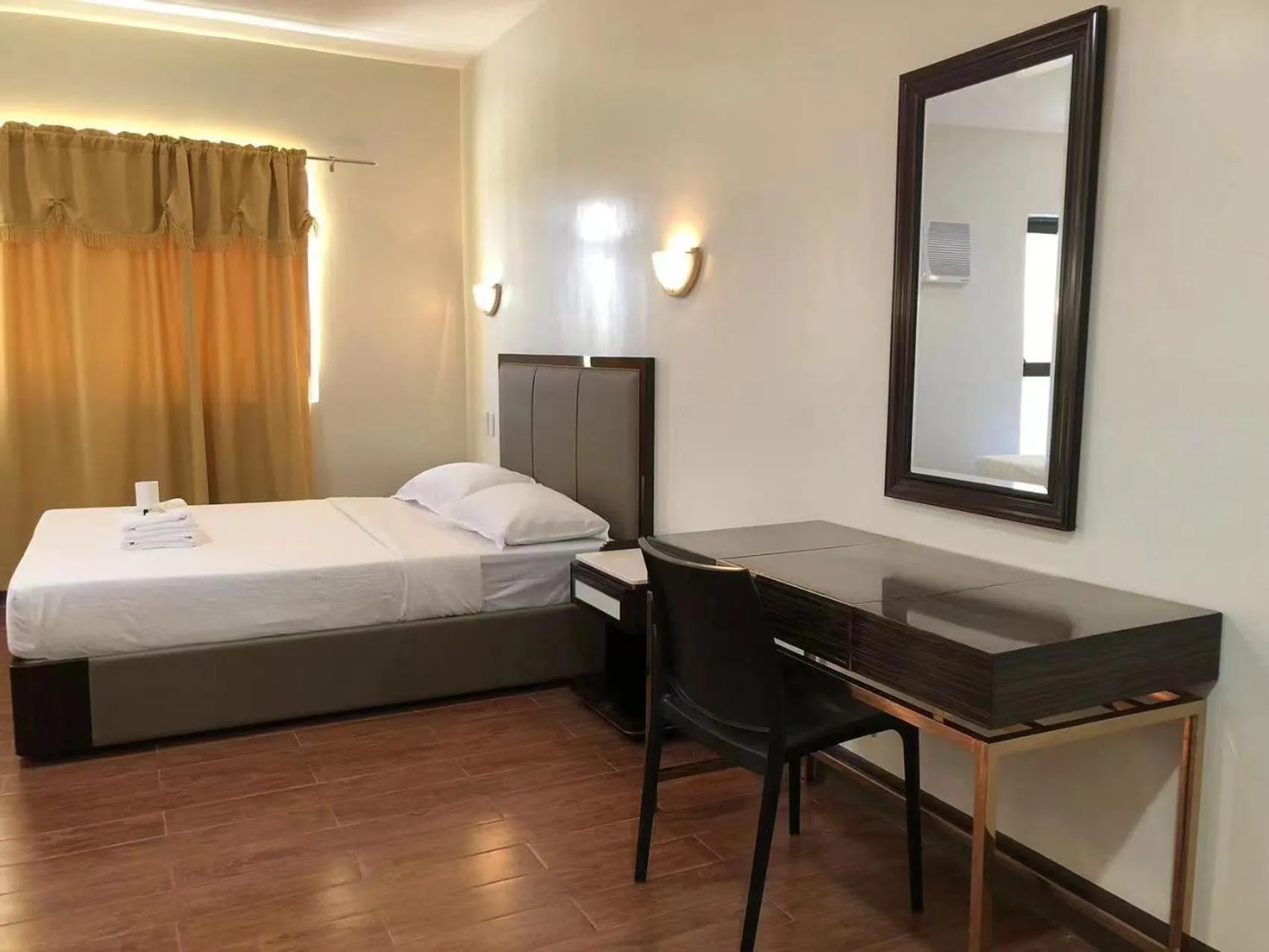 Bed in Meaco Royal Hotel- Aparri