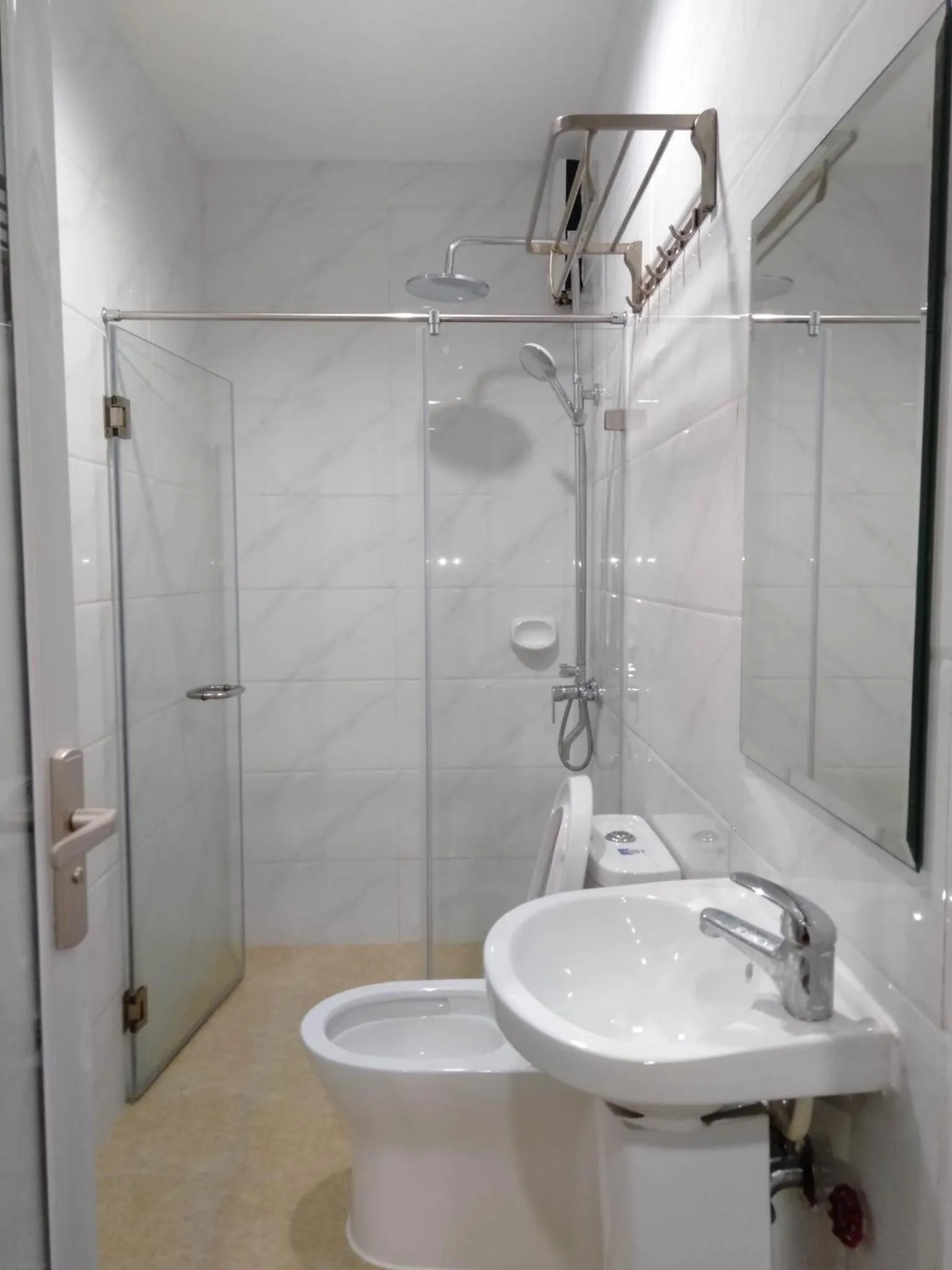 Shower in Meaco Royal Hotel- Aparri