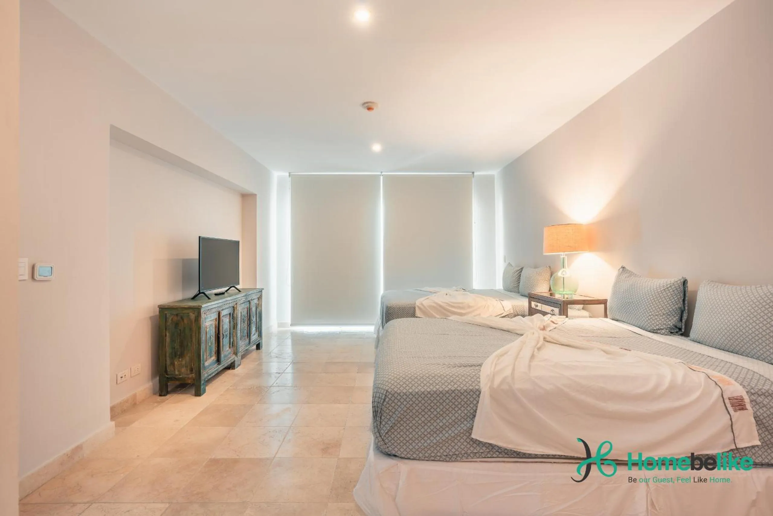 Bed in Ocean View 1 BR Apartment at Punta Palmera DB7