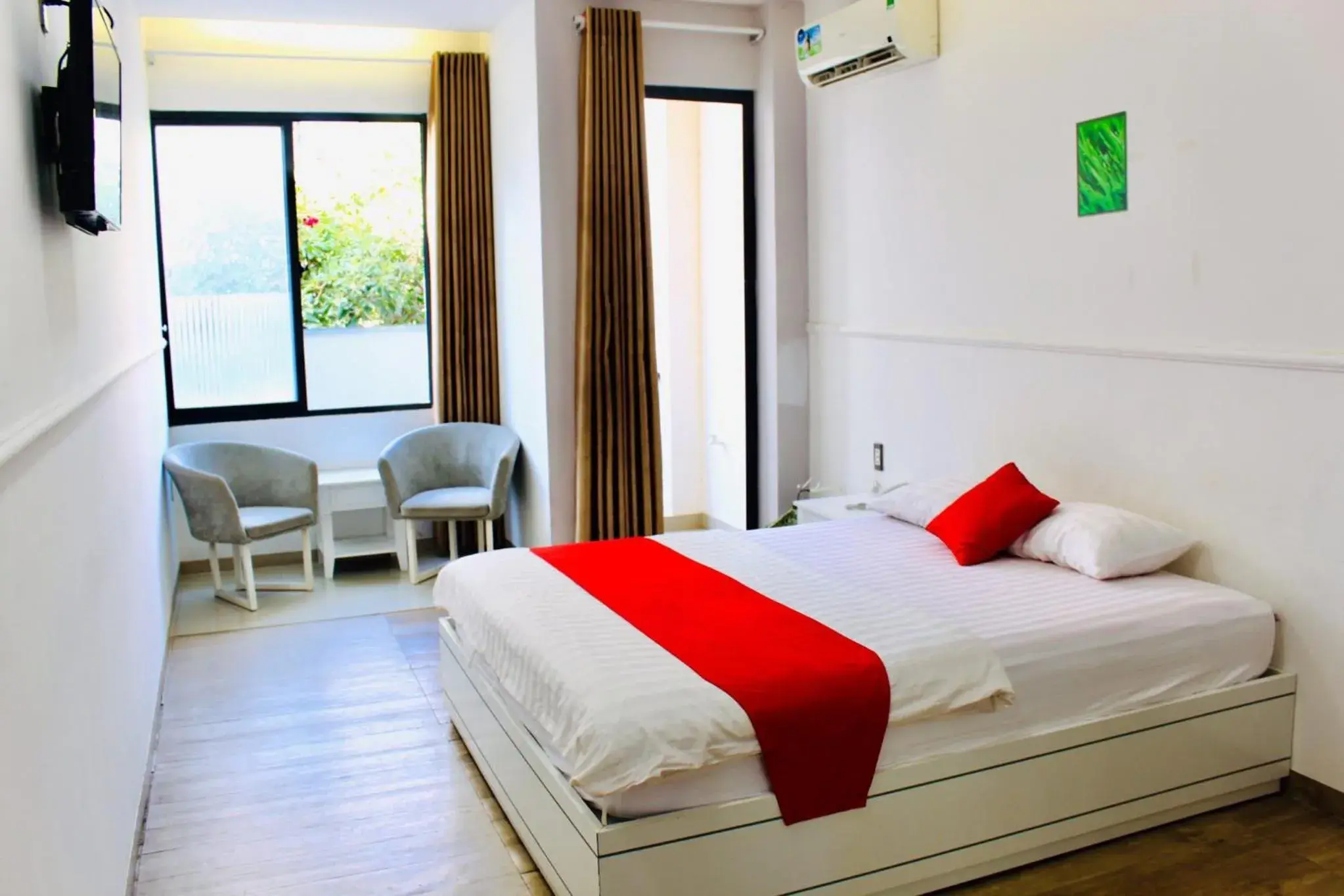 Bed in Khanh Linh Hotel Bed in Khanh Linh Hotel