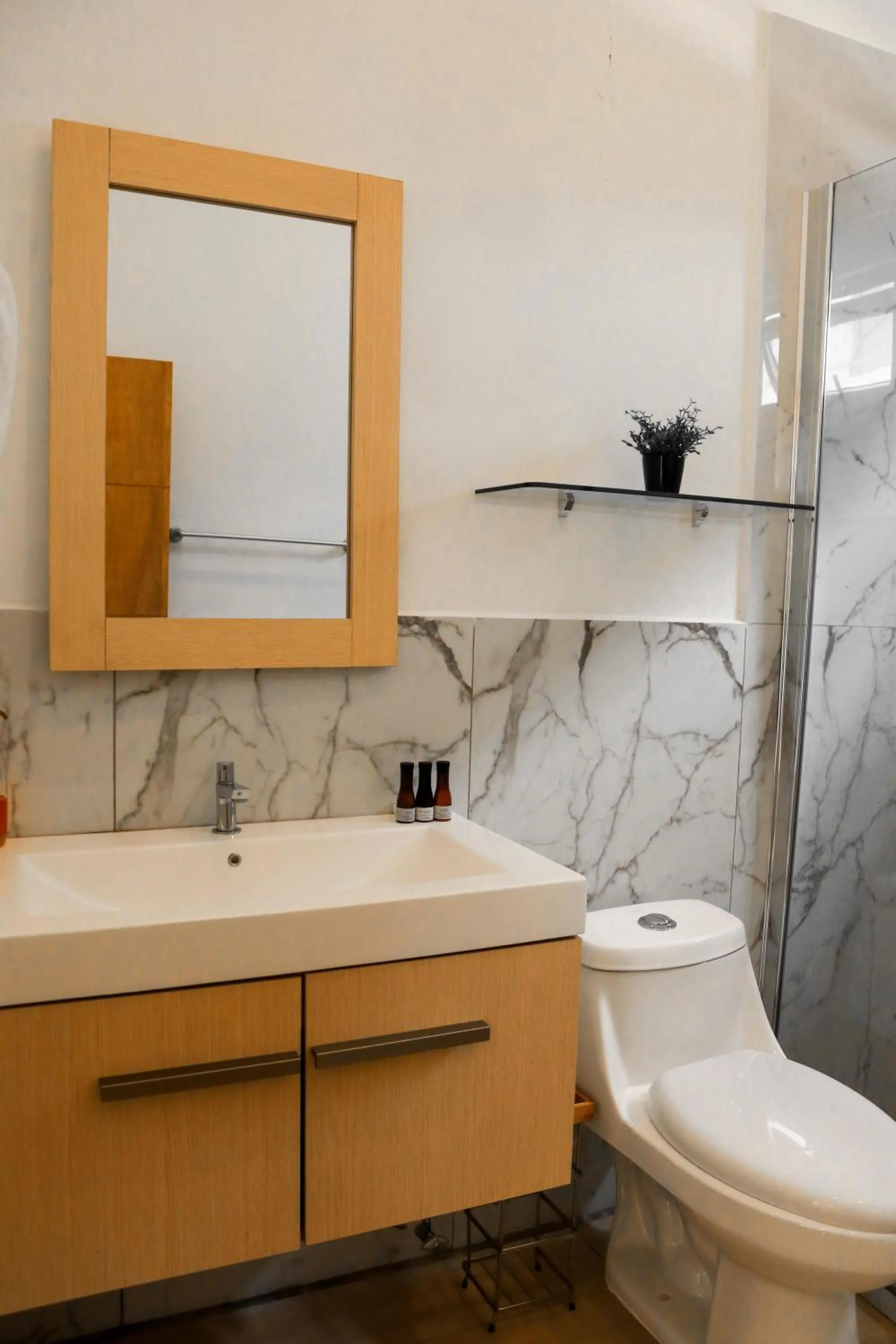 Bathroom in Equinoccio Hotel