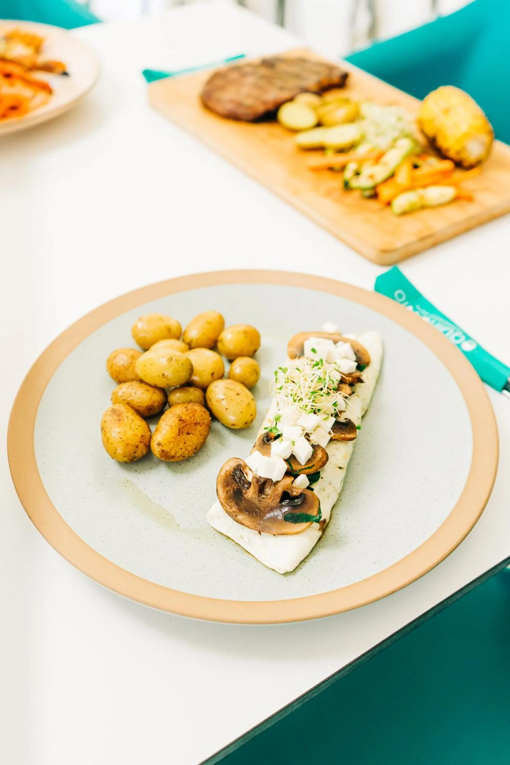 Restaurant/places to eat in Equinoccio Hotel