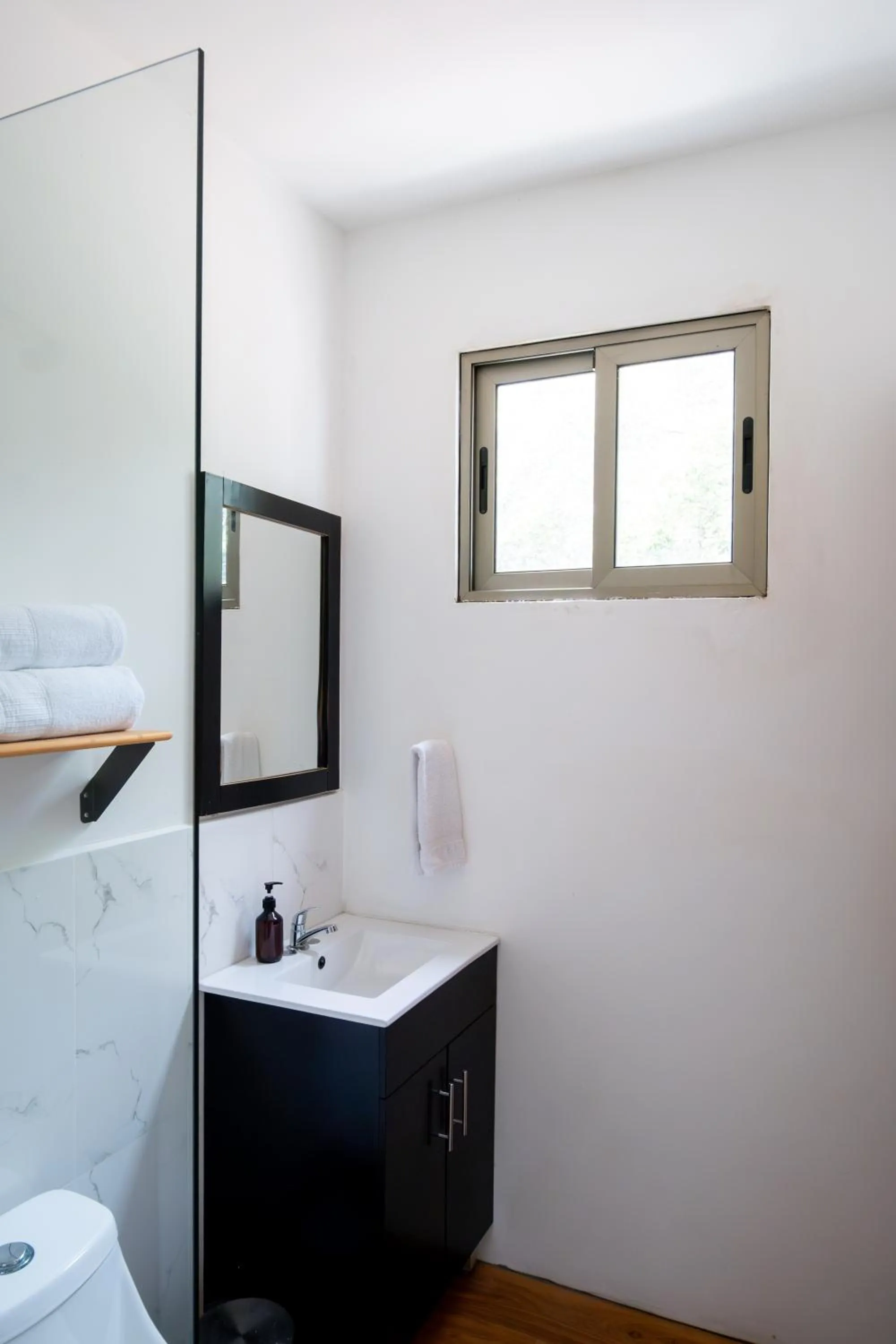 Bathroom in Equinoccio Hotel