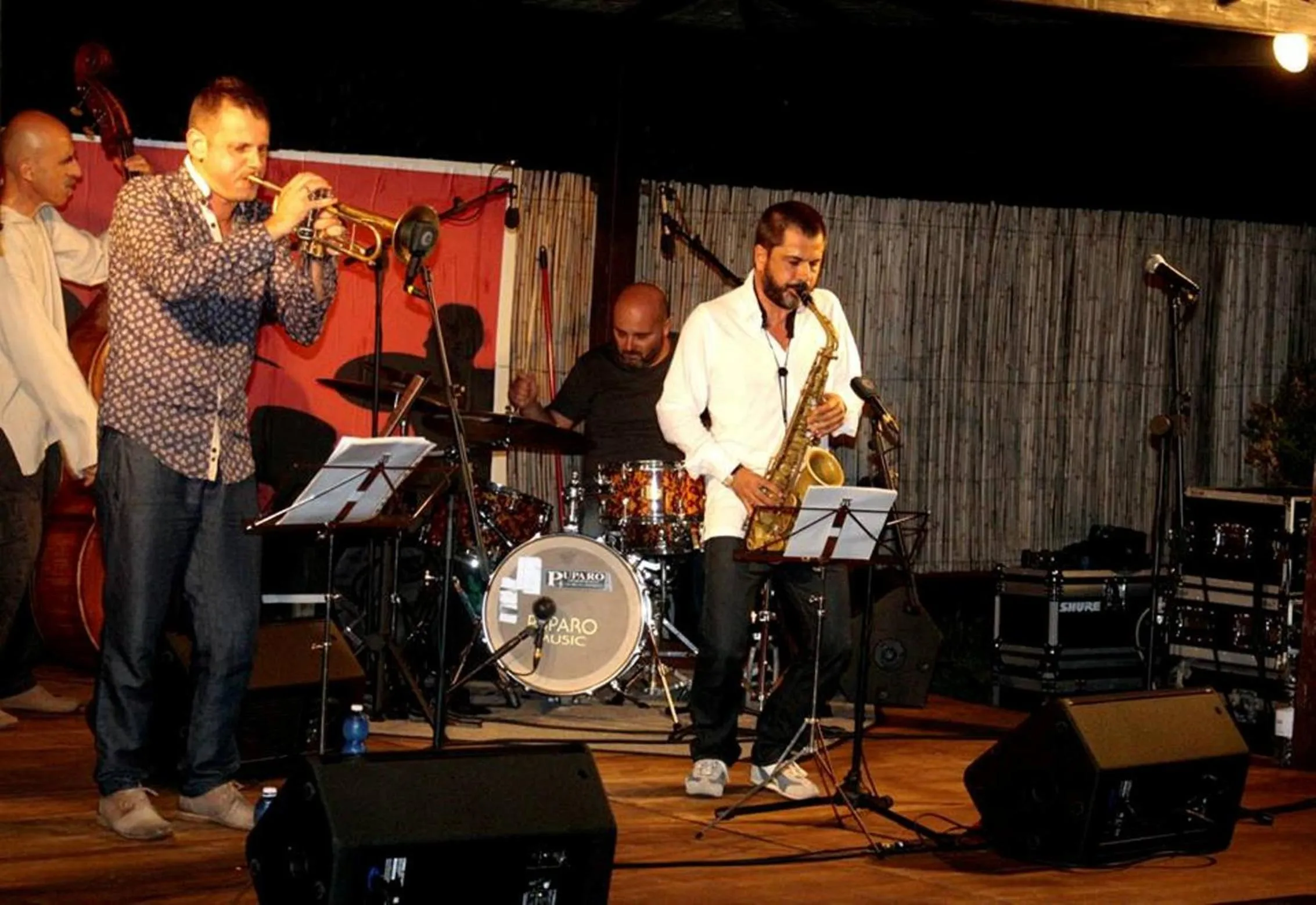 Evening entertainment in Villa Dei Principi Hotel