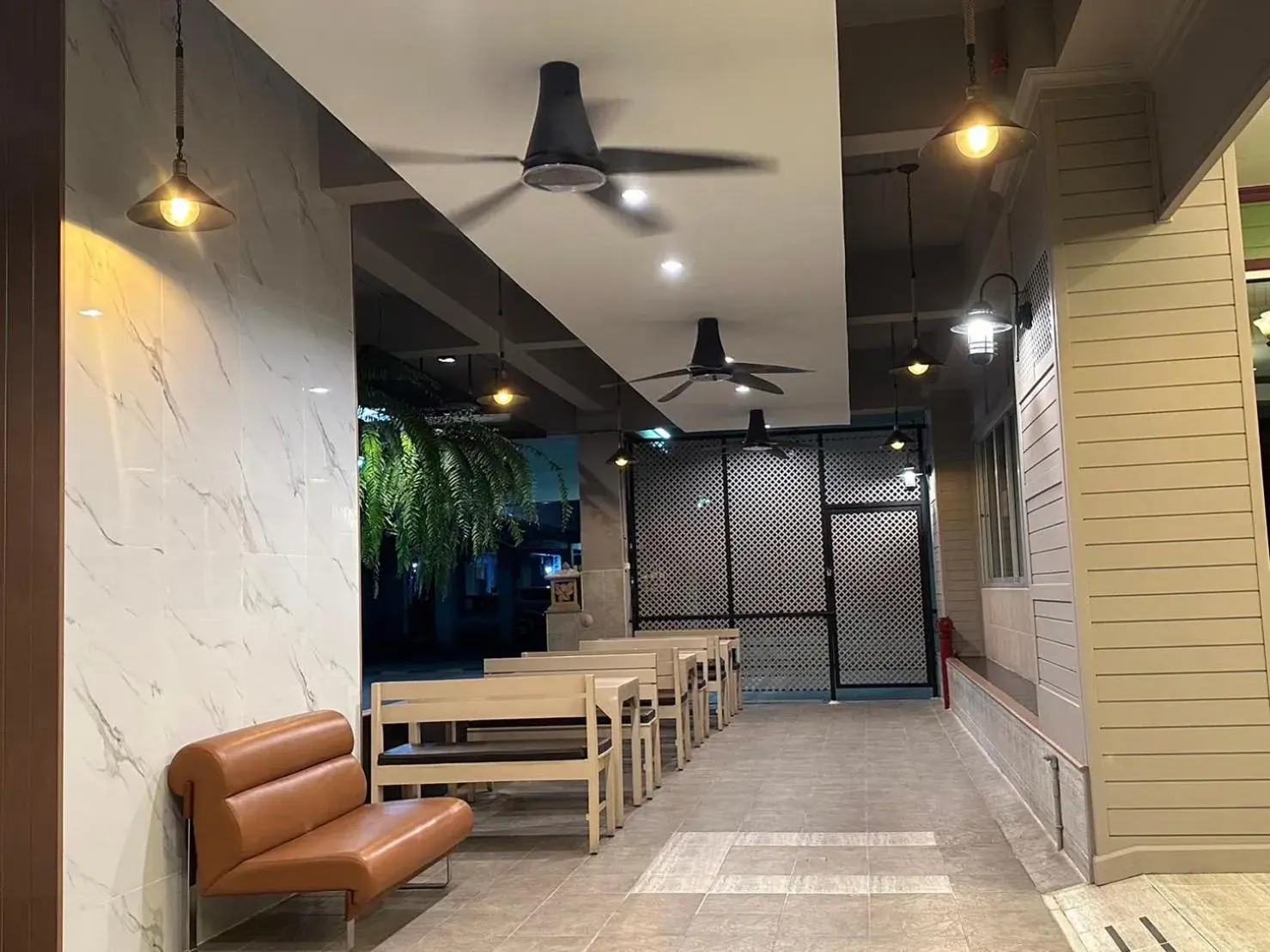 Facade/entrance in J STAR Facade/entrance in J STAR