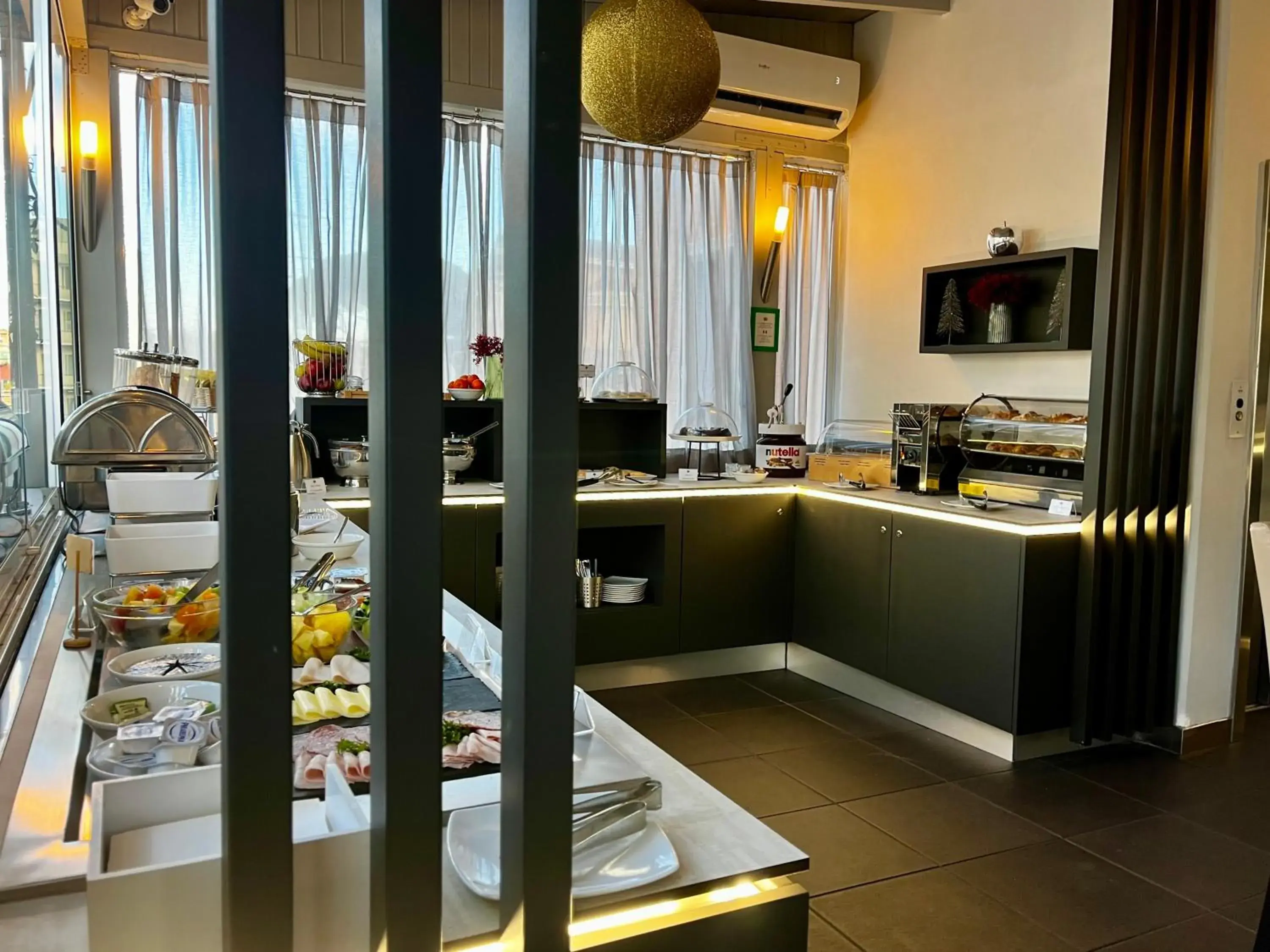 Restaurant/places to eat in Best Western Cinemusic Hotel Restaurant/places to eat in Best Western Cinemusic Hotel