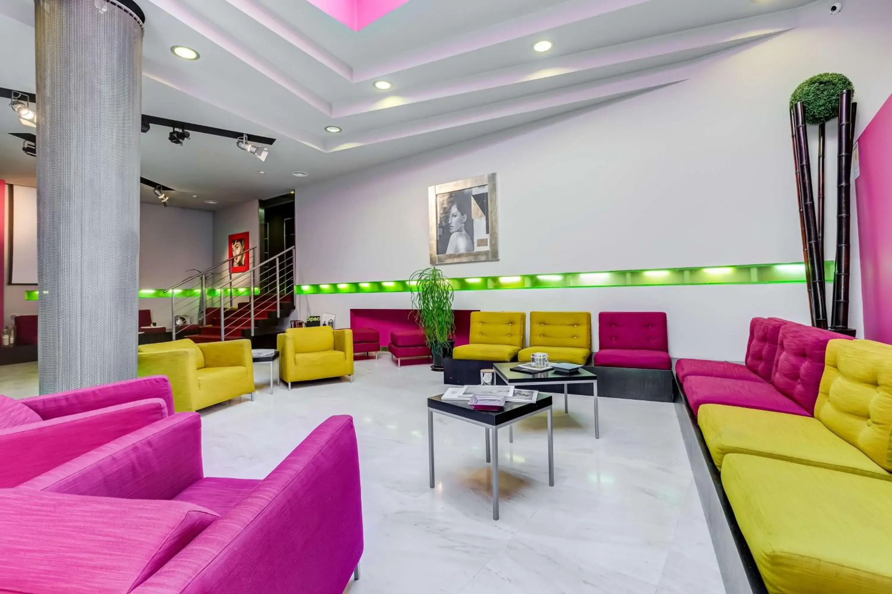 Lobby or reception in Best Western Cinemusic Hotel Lobby or reception in Best Western Cinemusic Hotel