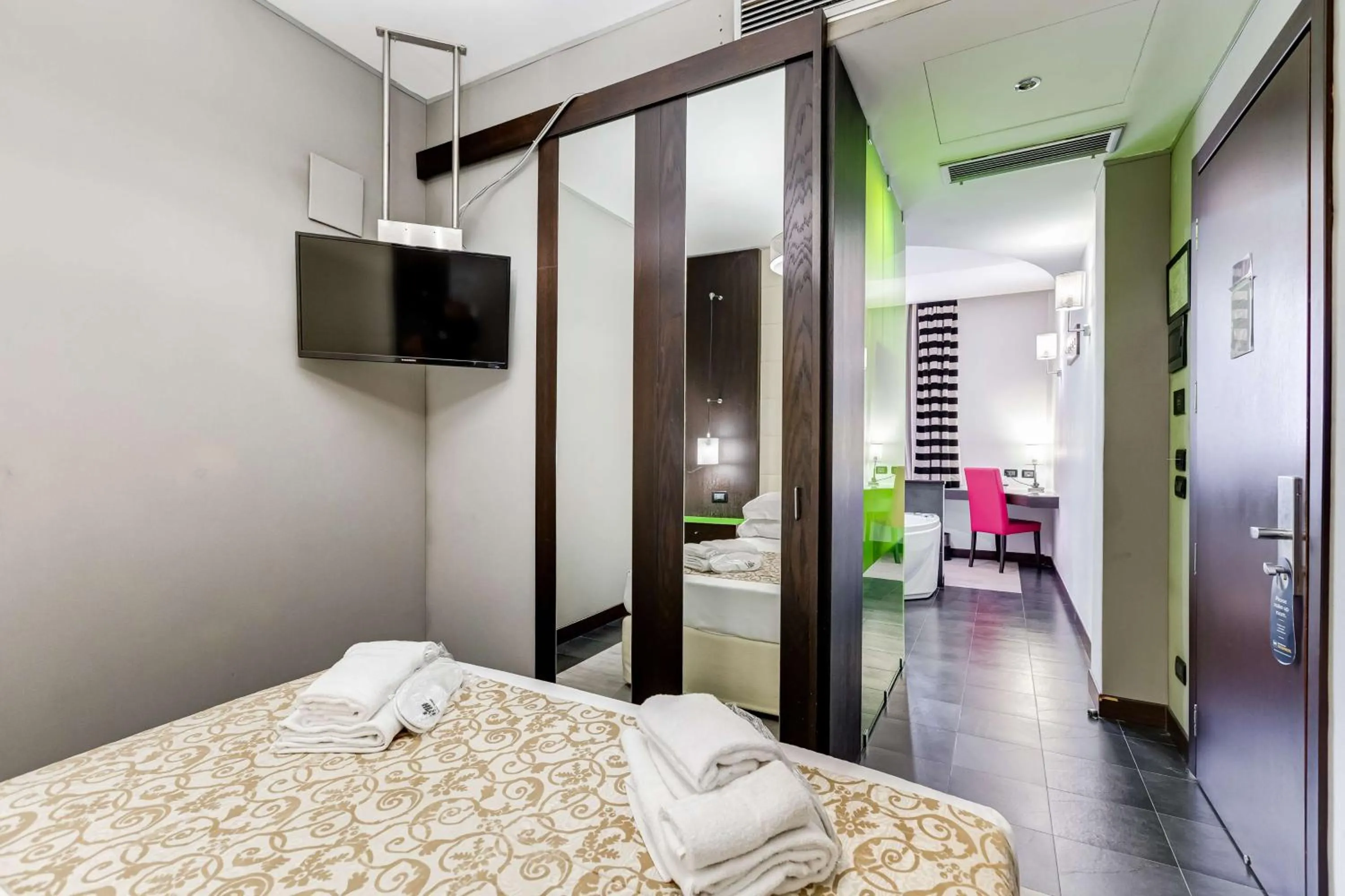 Bedroom, Bed in Best Western Cinemusic Hotel