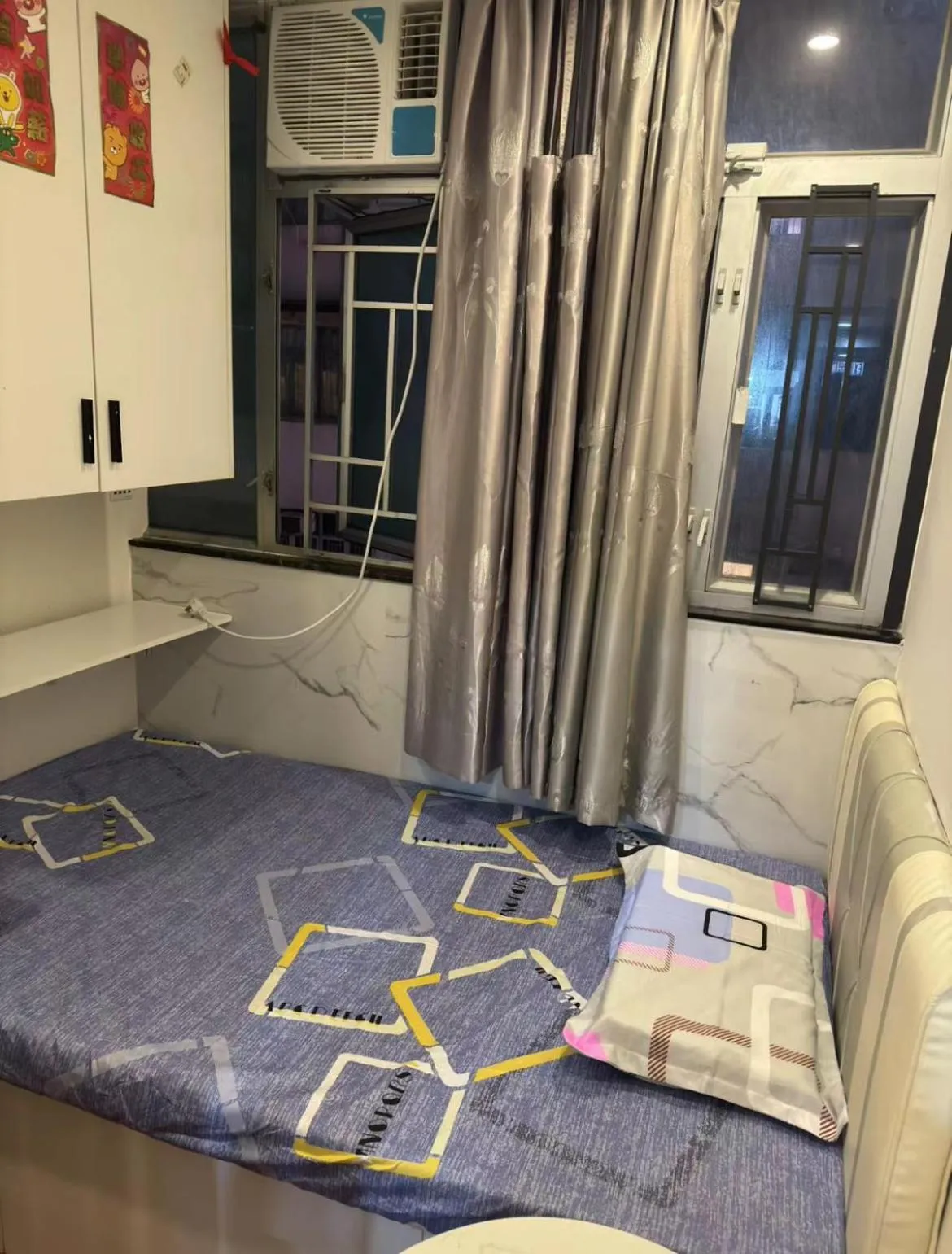 Bed in Sleep Cubee Hostel