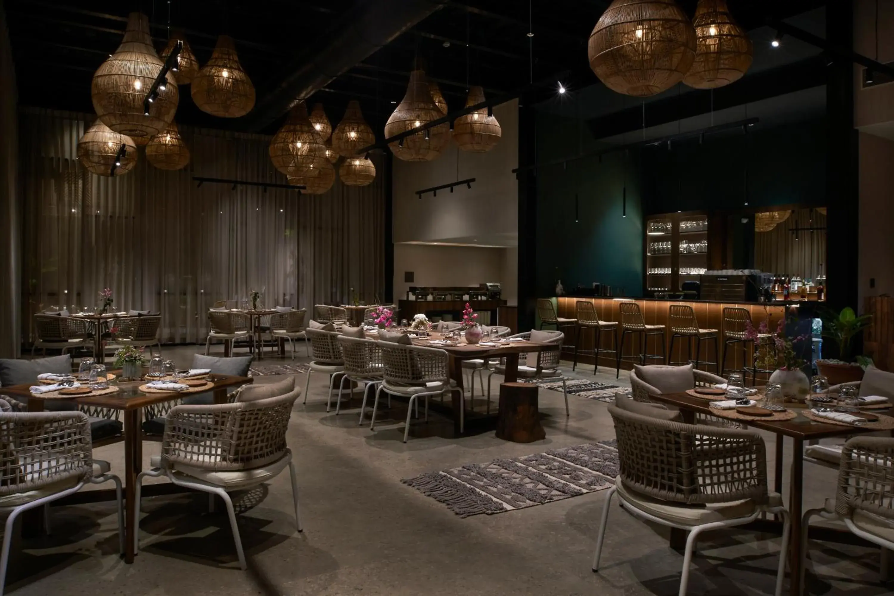 Restaurant/places to eat in Avataara Resort & Spa Restaurant/places to eat in Avataara Resort & Spa